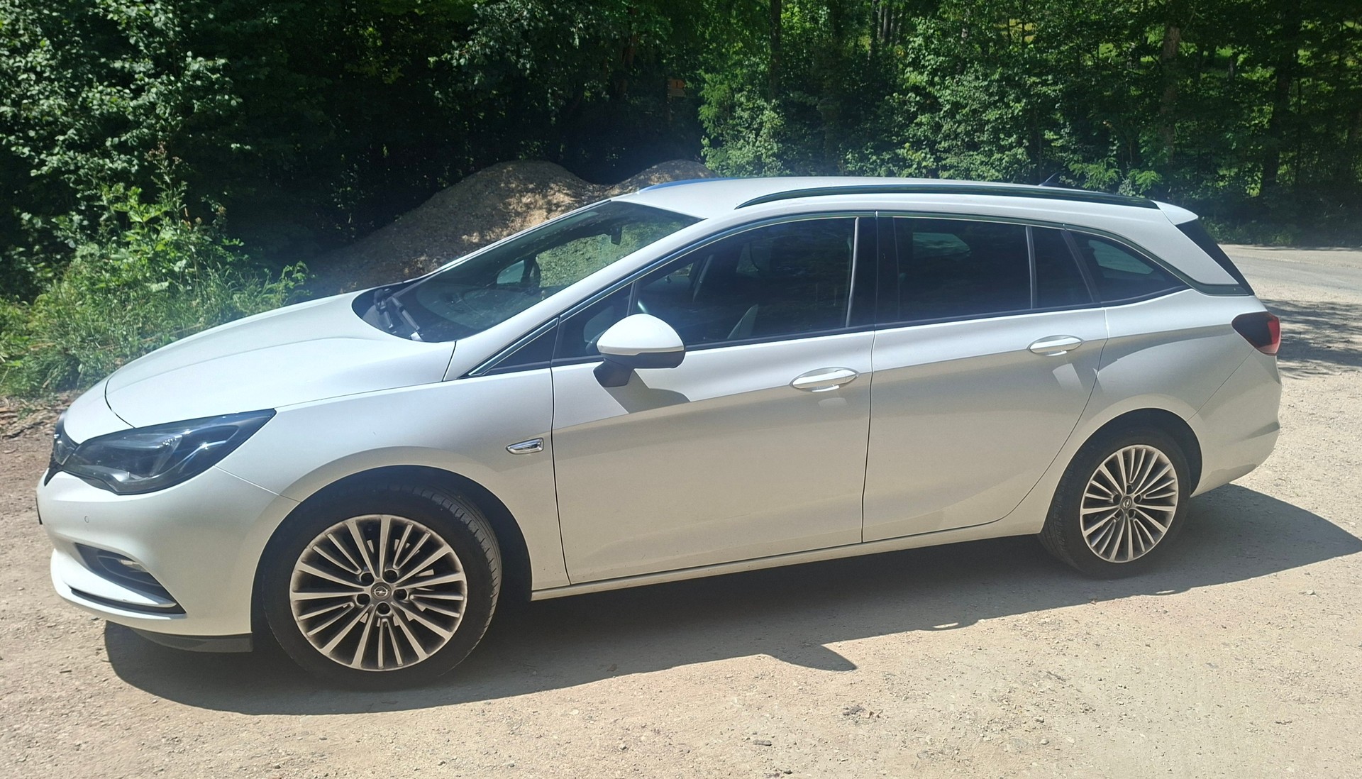 OPEL 5 Sport S Tourer-image-0