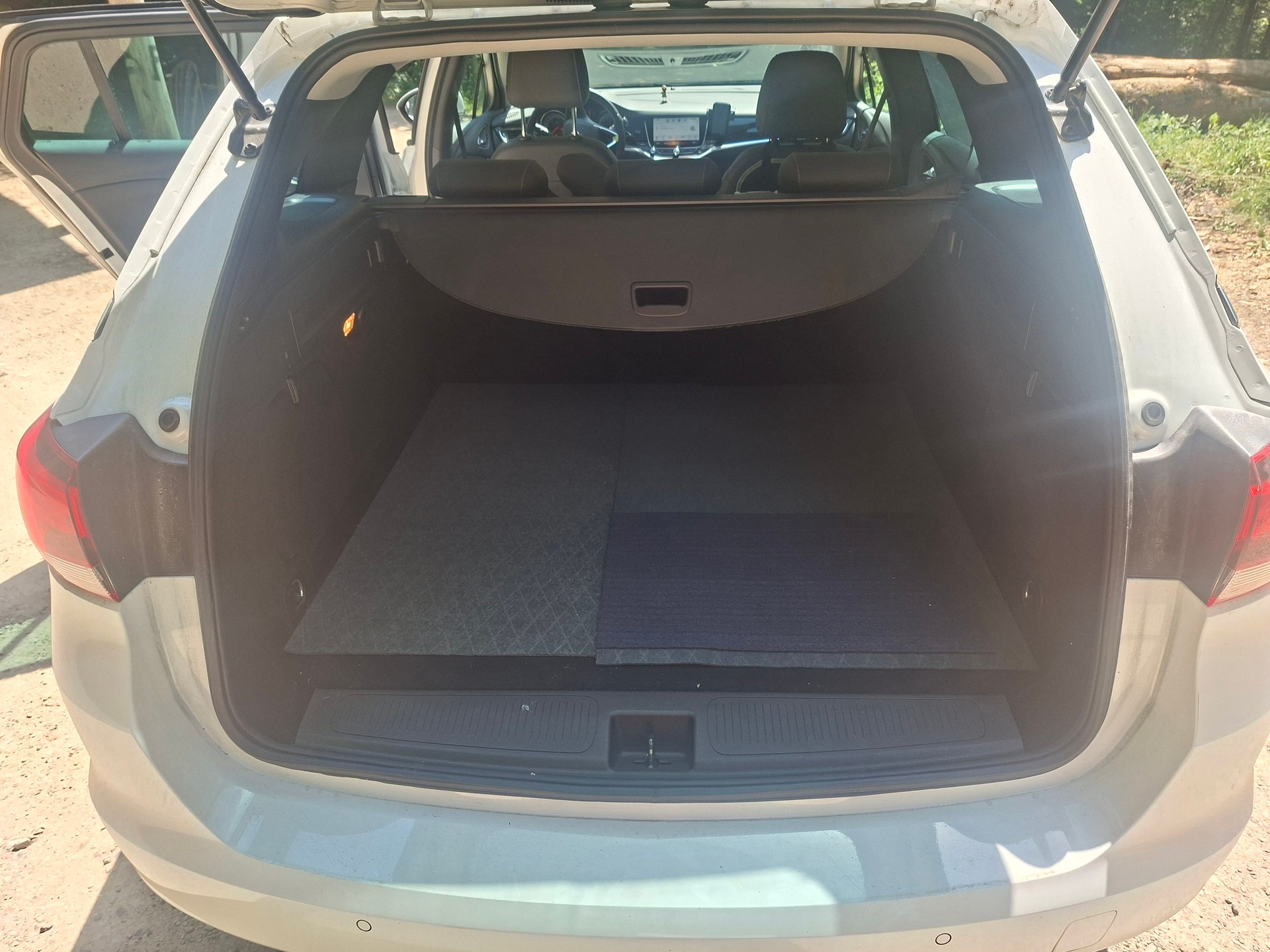OPEL 5 Sport S Tourer-image-5