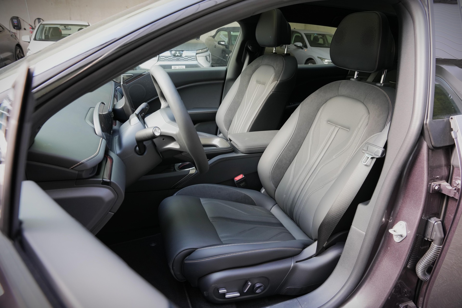 ZEEKR 7GT Privilege AWD-image-6