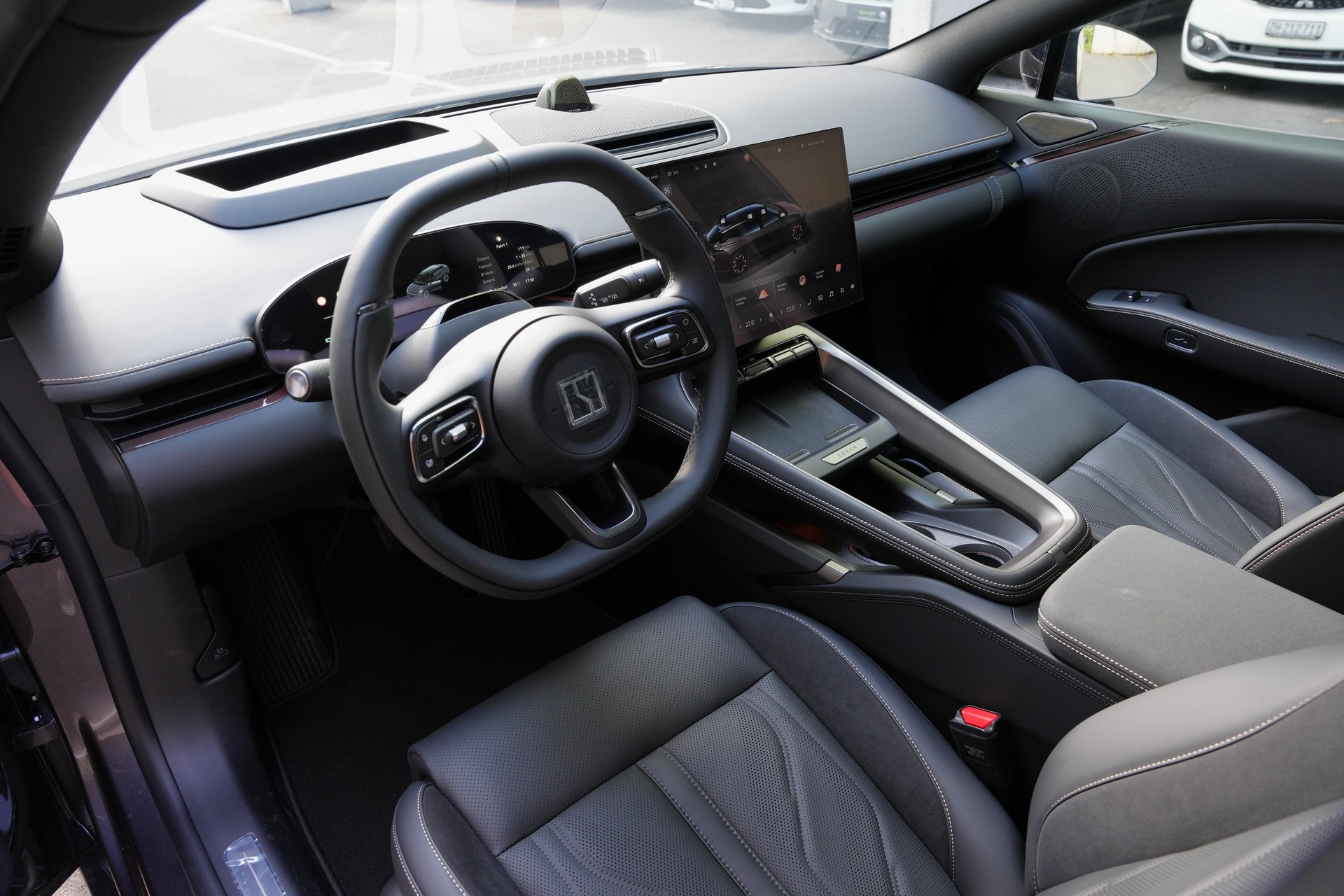 ZEEKR 7GT Privilege AWD-image-5