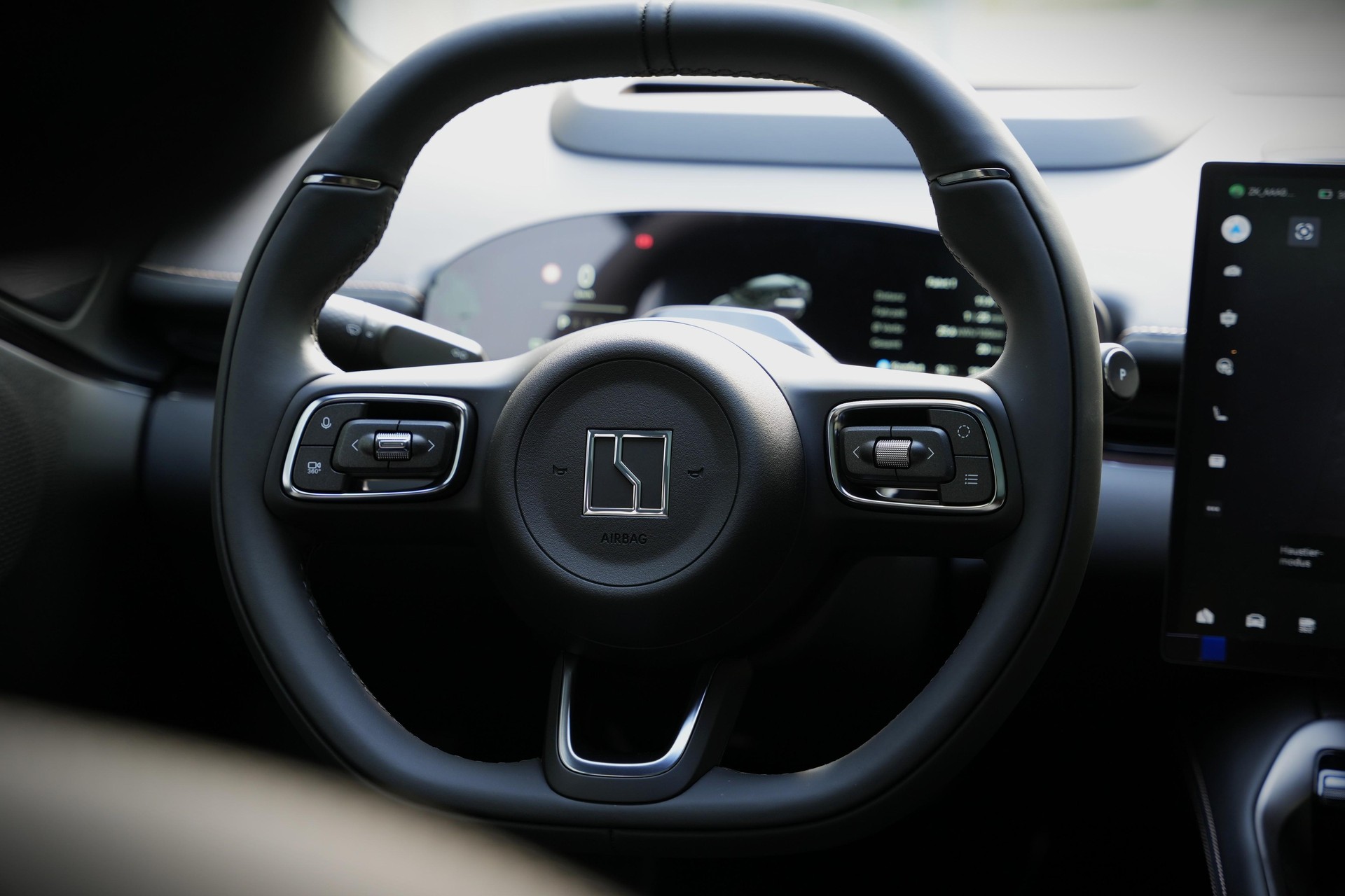 ZEEKR 7GT Privilege AWD-image-10