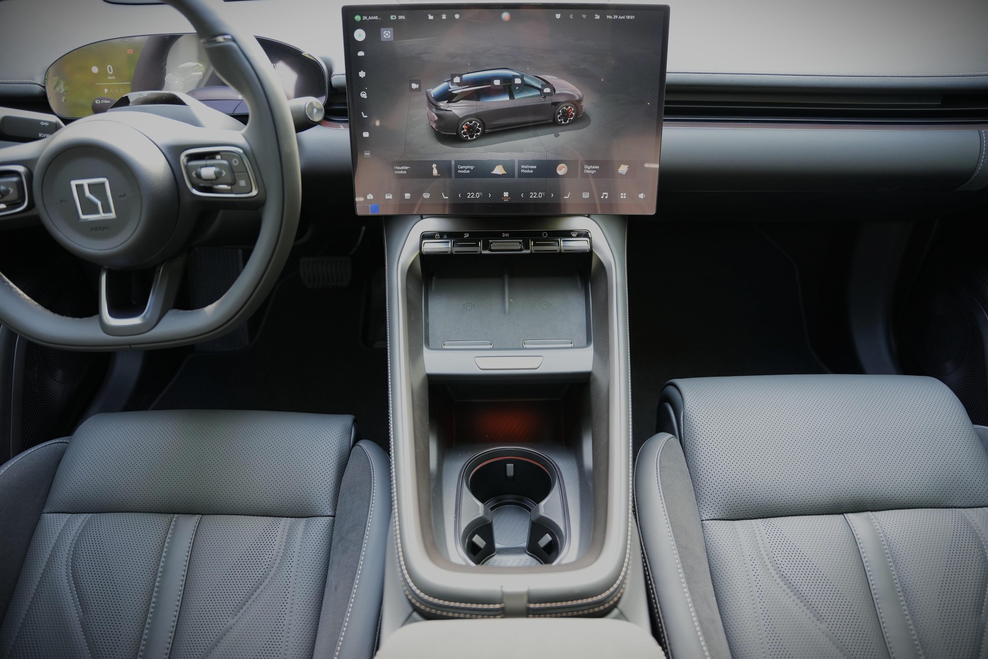 ZEEKR 7GT Privilege AWD-image-12
