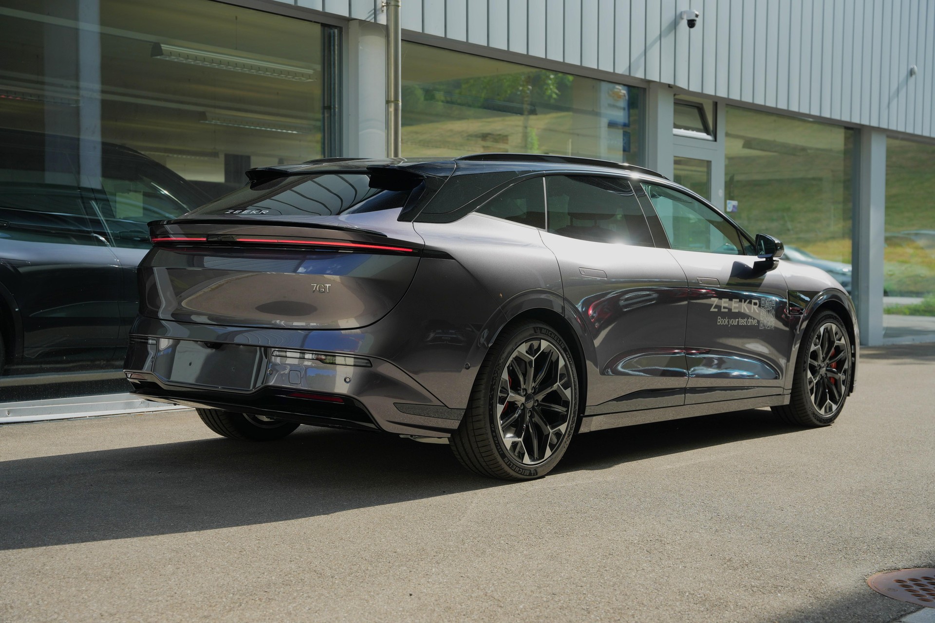 ZEEKR 7GT Privilege AWD-image-3
