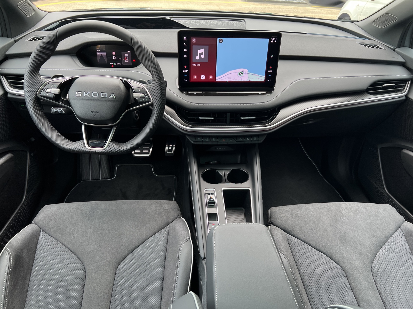 SKODA Enyaq 85x Sportline 4x4-image-8