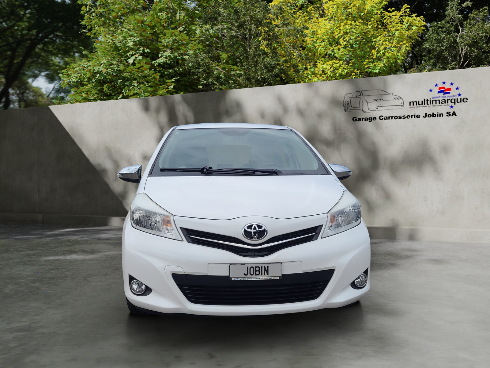 TOYOTA Yaris 1.33 Luna-image-0