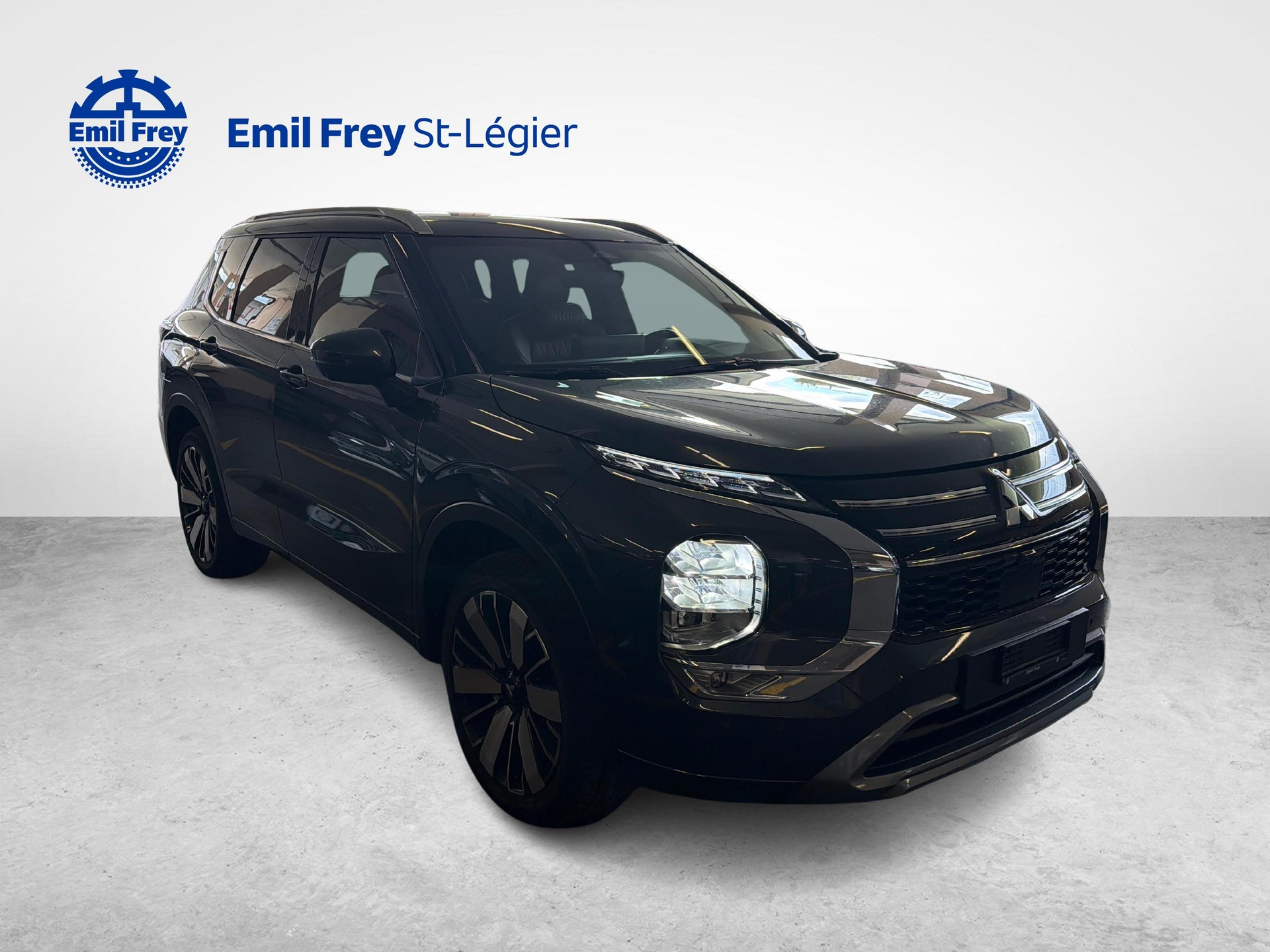 MITSUBISHI Outlander 2.4 PHEV Instyle+ 4x4-image-6