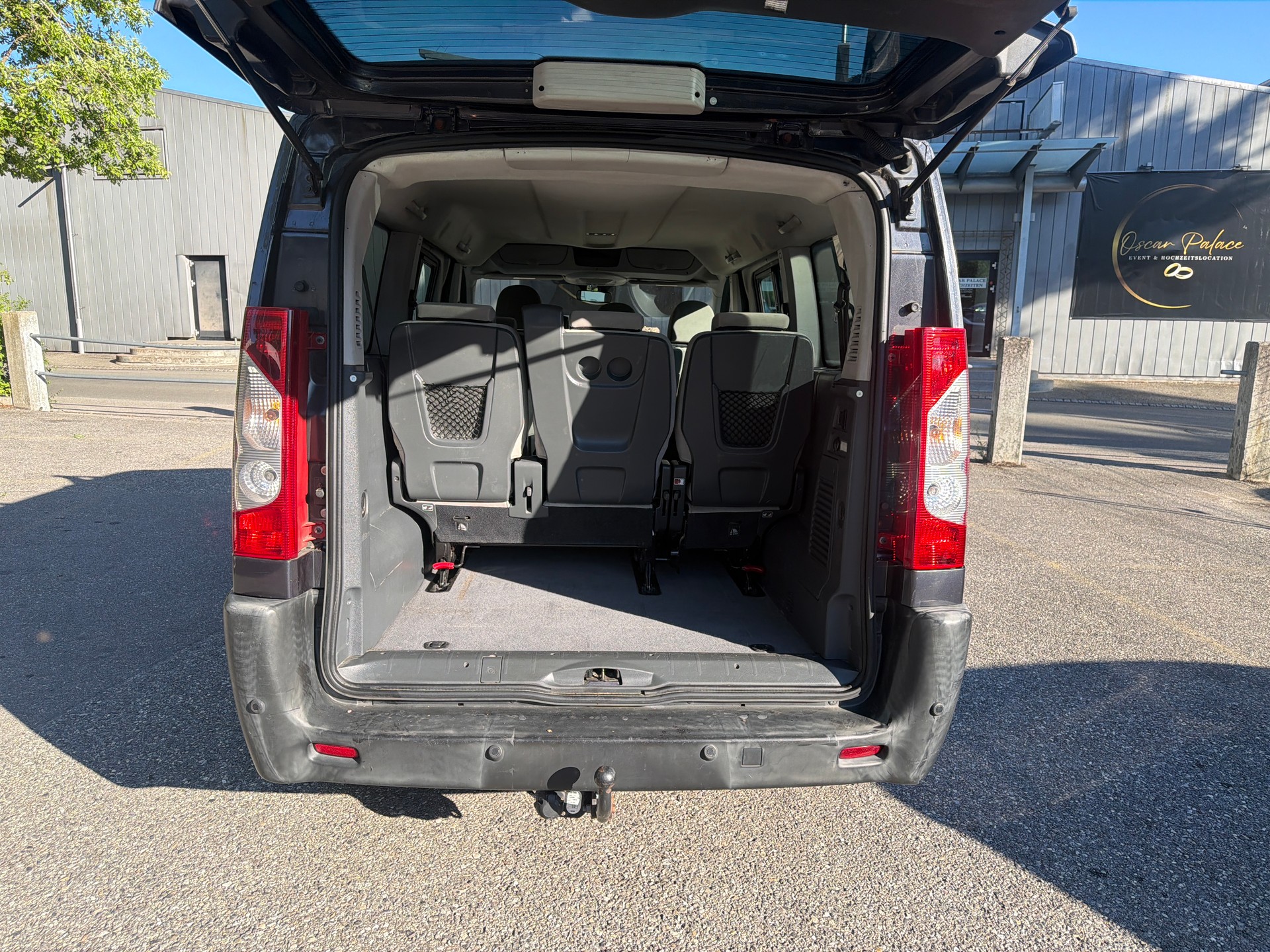 PEUGEOT Expert Tepee 2.0 HDi Confort L2 * 09X Sitzplätzer * Klimaanlage * Park Sensor H * AHK 2000Kg * Letzte MFK 07.2022 * B04-image-10
