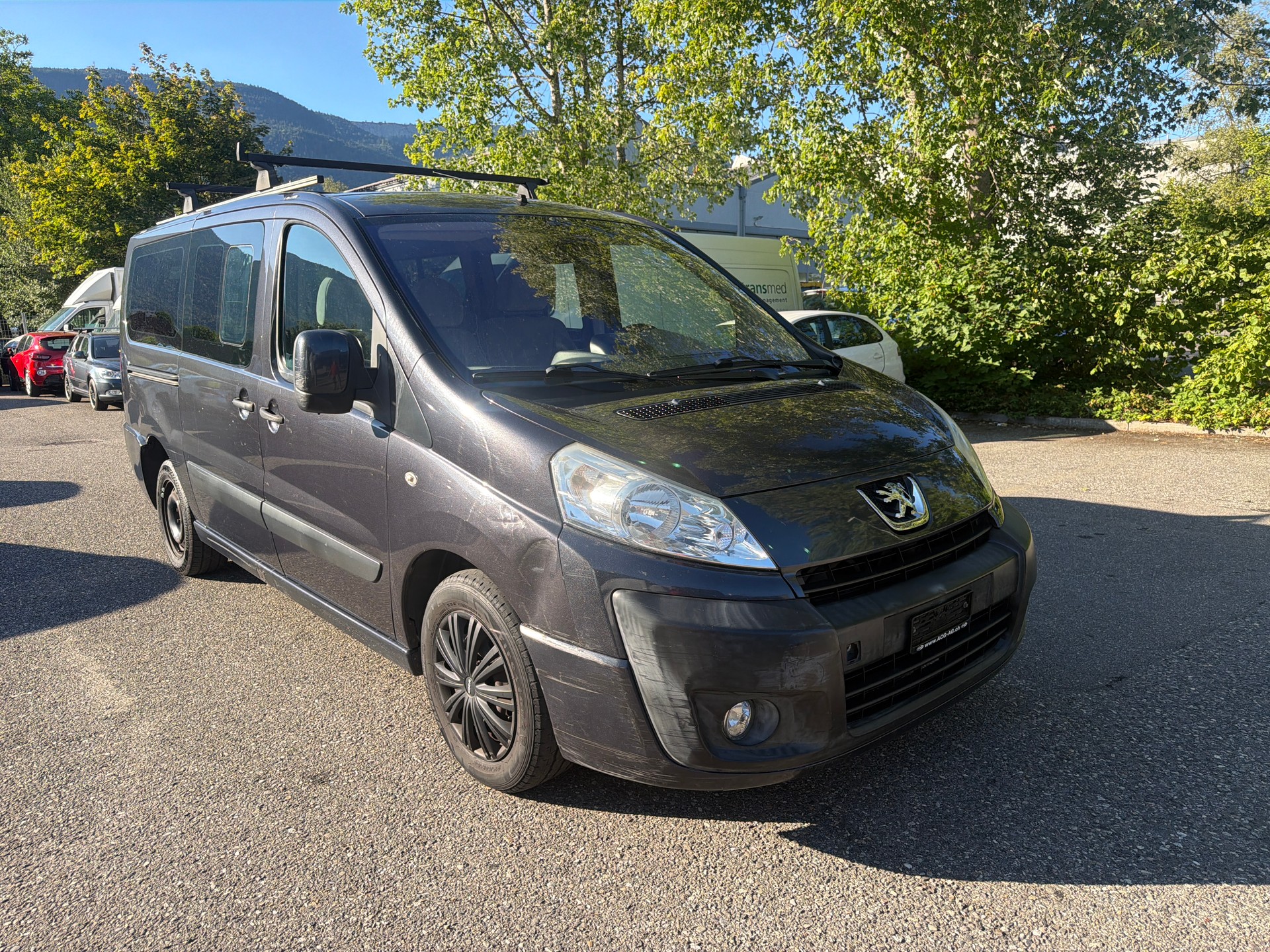 PEUGEOT Expert Tepee 2.0 HDi Confort L2 * 09X Sitzplätzer * Klimaanlage * Park Sensor H * AHK 2000Kg * Letzte MFK 07.2022 * B04-image-1
