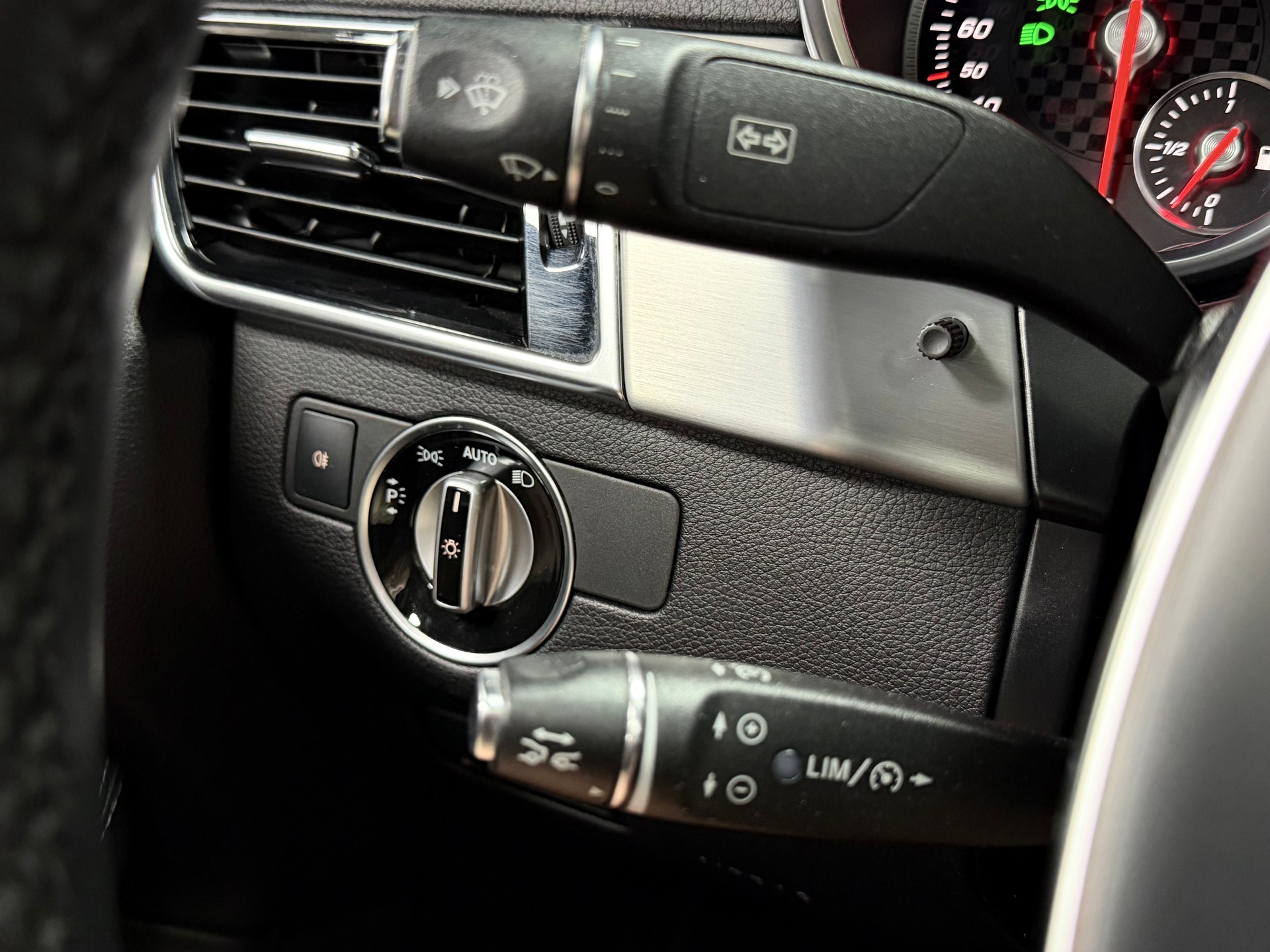 MERCEDES-BENZ GLE Coupé 350 d 4Matic 9G-Tronic-image-13