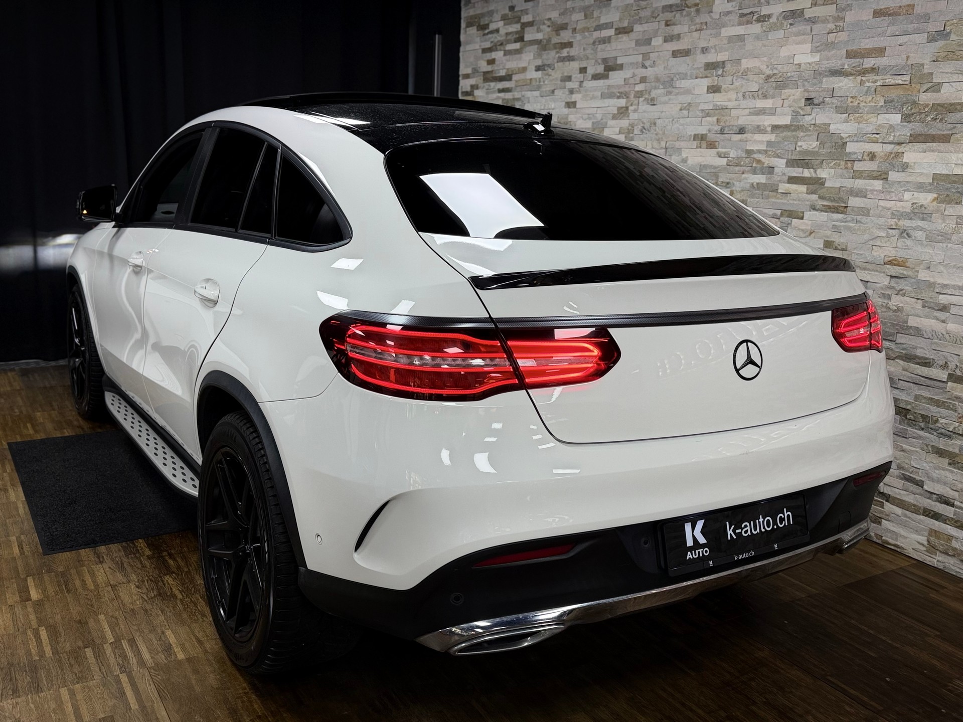 MERCEDES-BENZ GLE Coupé 350 d 4Matic 9G-Tronic-image-2