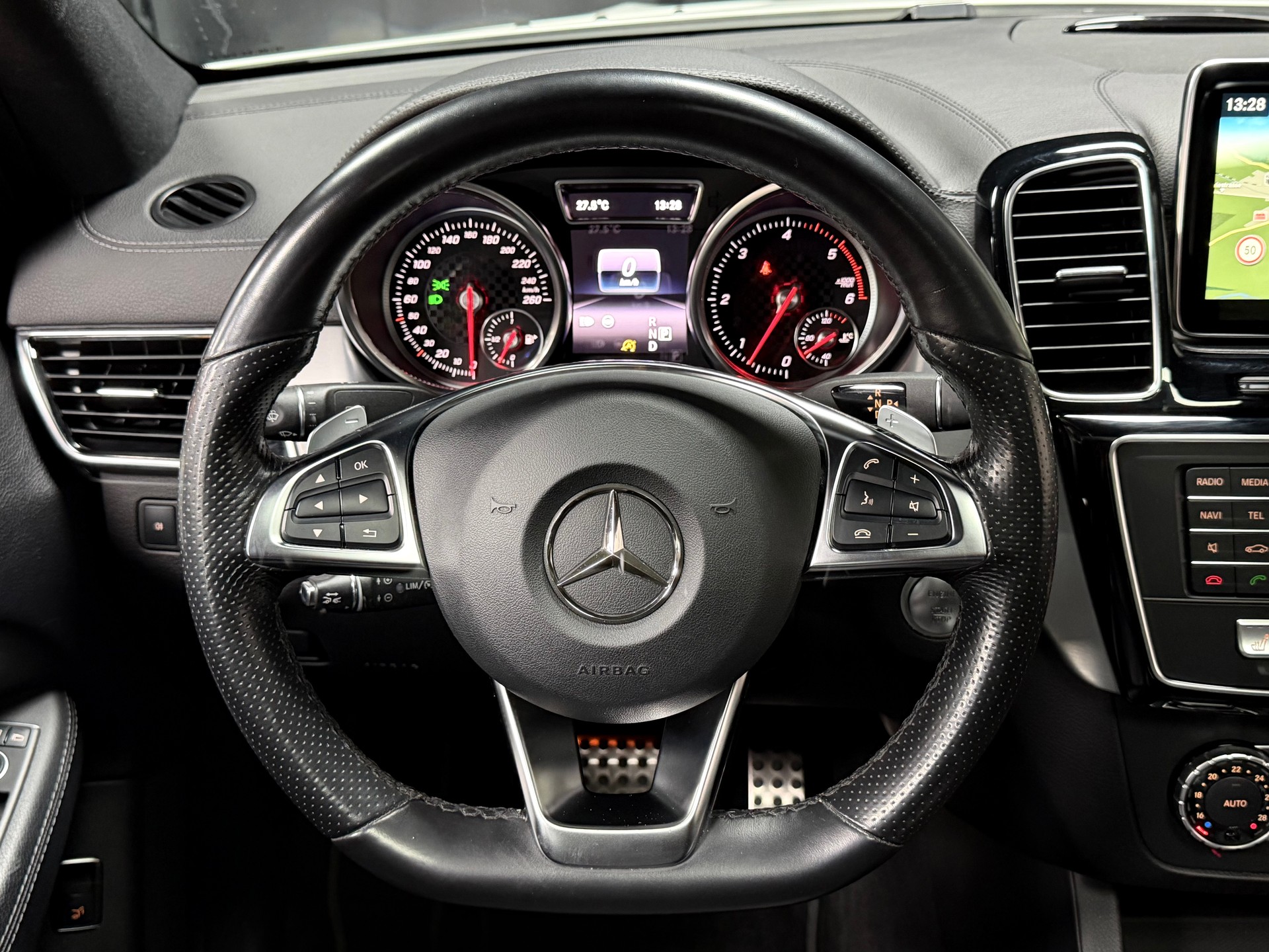 MERCEDES-BENZ GLE Coupé 350 d 4Matic 9G-Tronic-image-14