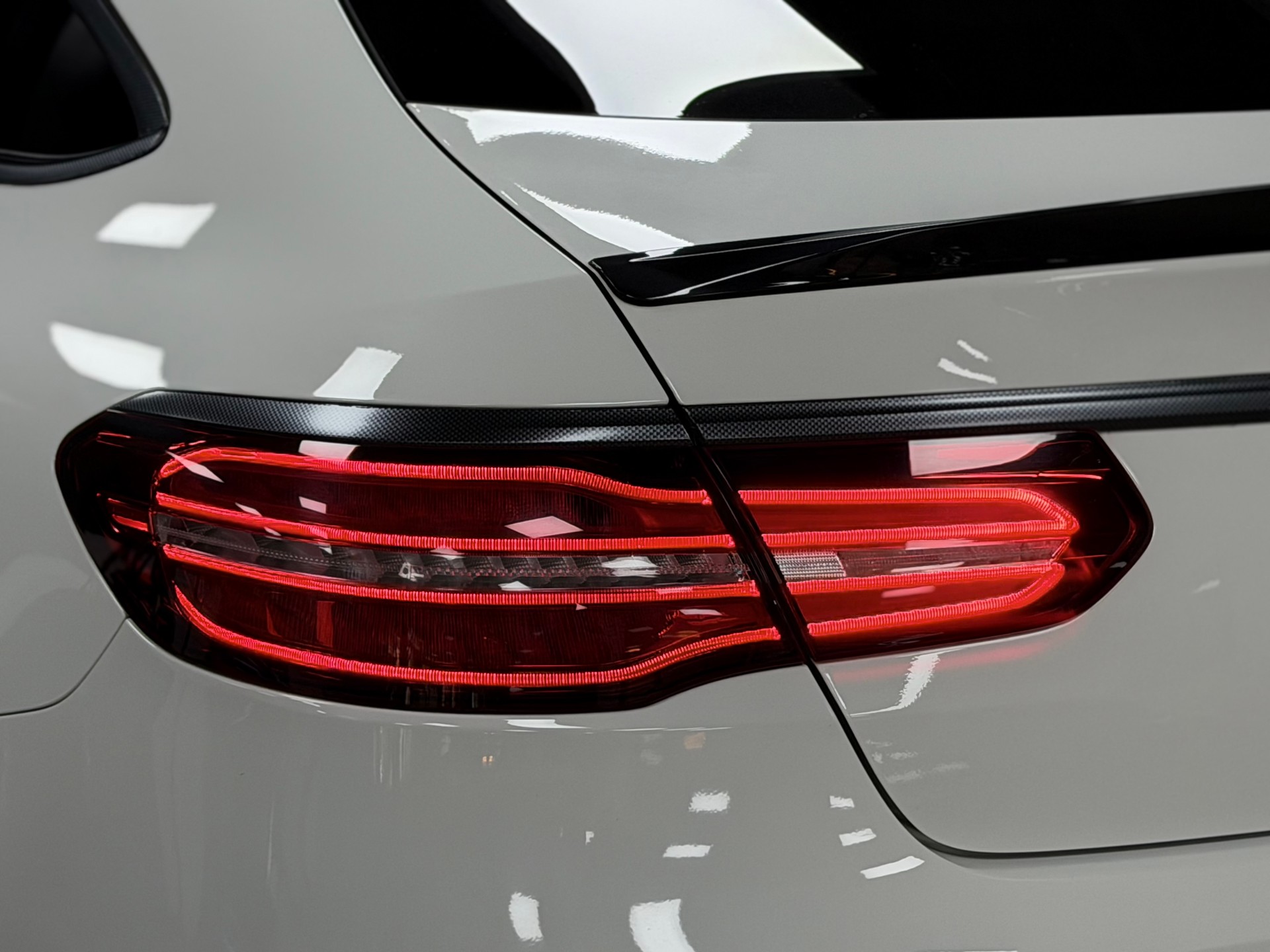MERCEDES-BENZ GLE Coupé 350 d 4Matic 9G-Tronic-image-8
