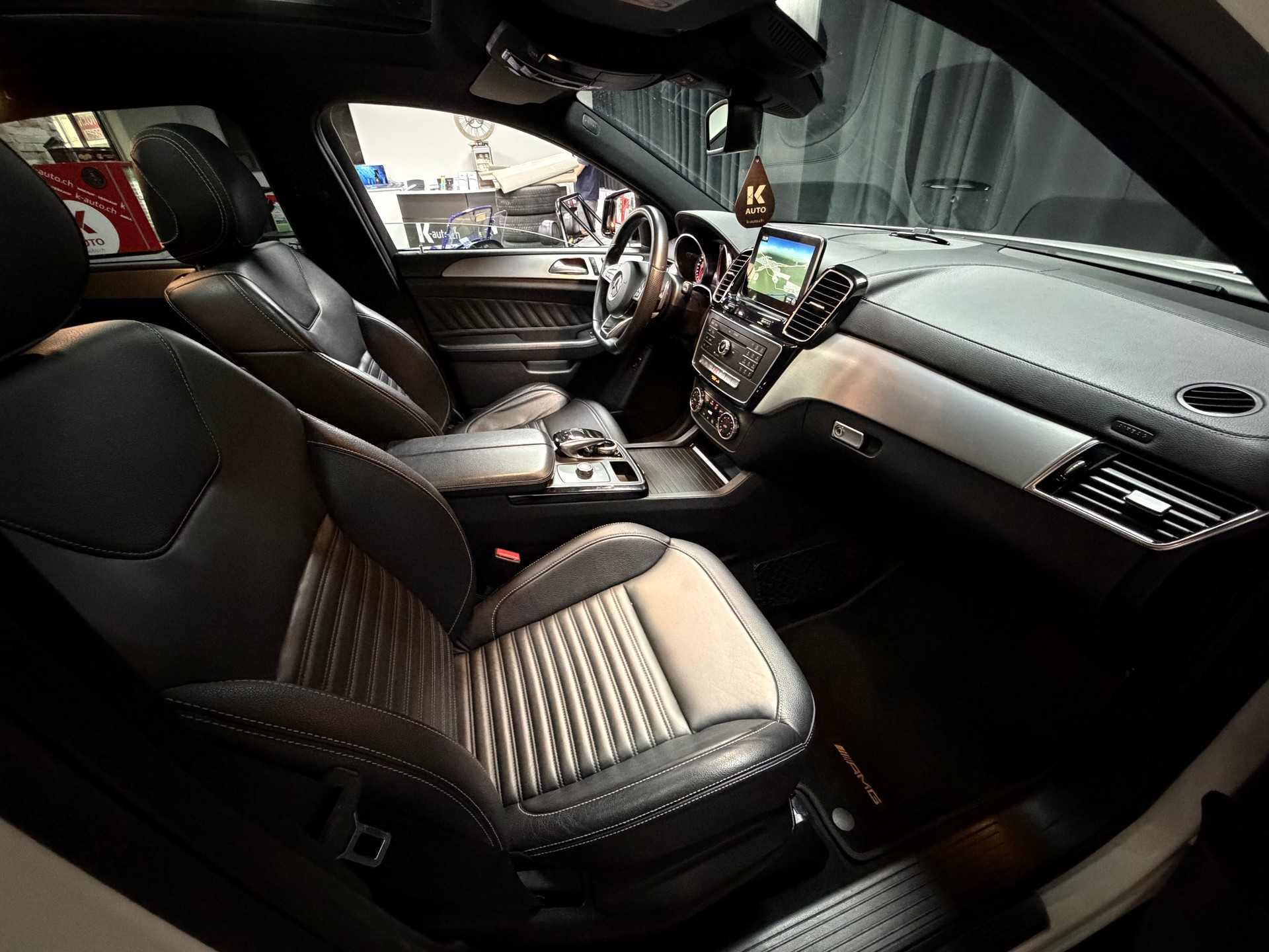 MERCEDES-BENZ GLE Coupé 350 d 4Matic 9G-Tronic-image-27