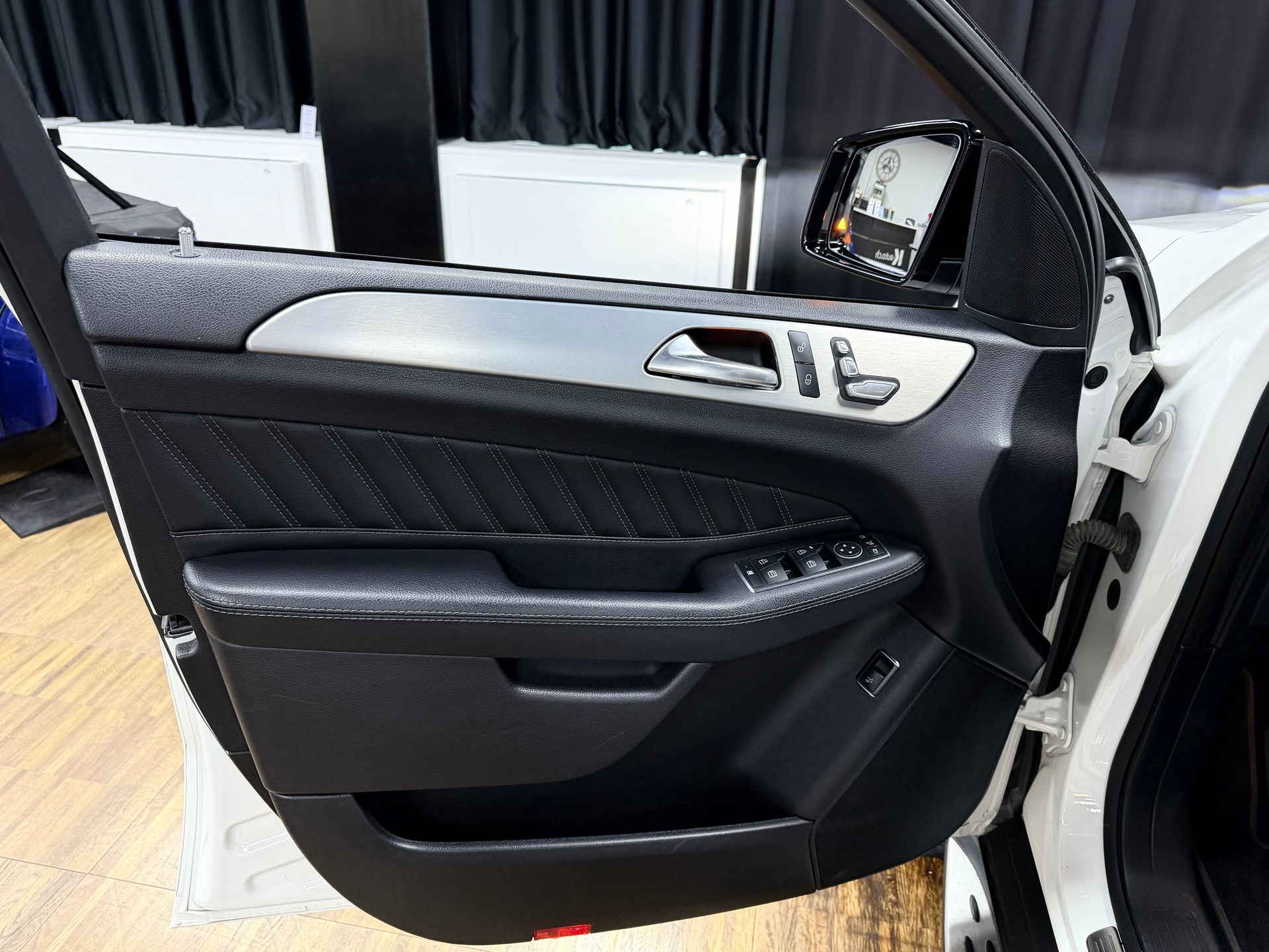 MERCEDES-BENZ GLE Coupé 350 d 4Matic 9G-Tronic-image-10