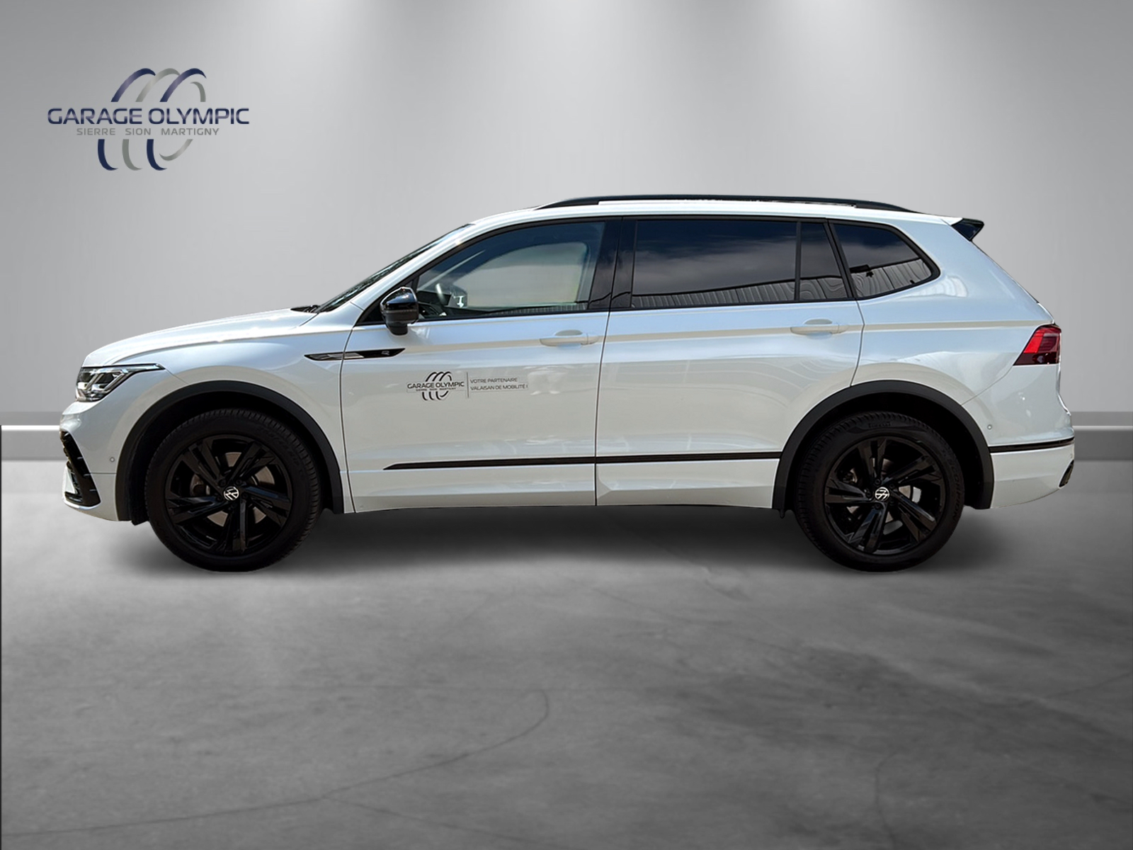 VW Tiguan Allspace 2.0TSI R-Line 4Motion DSG-image-4