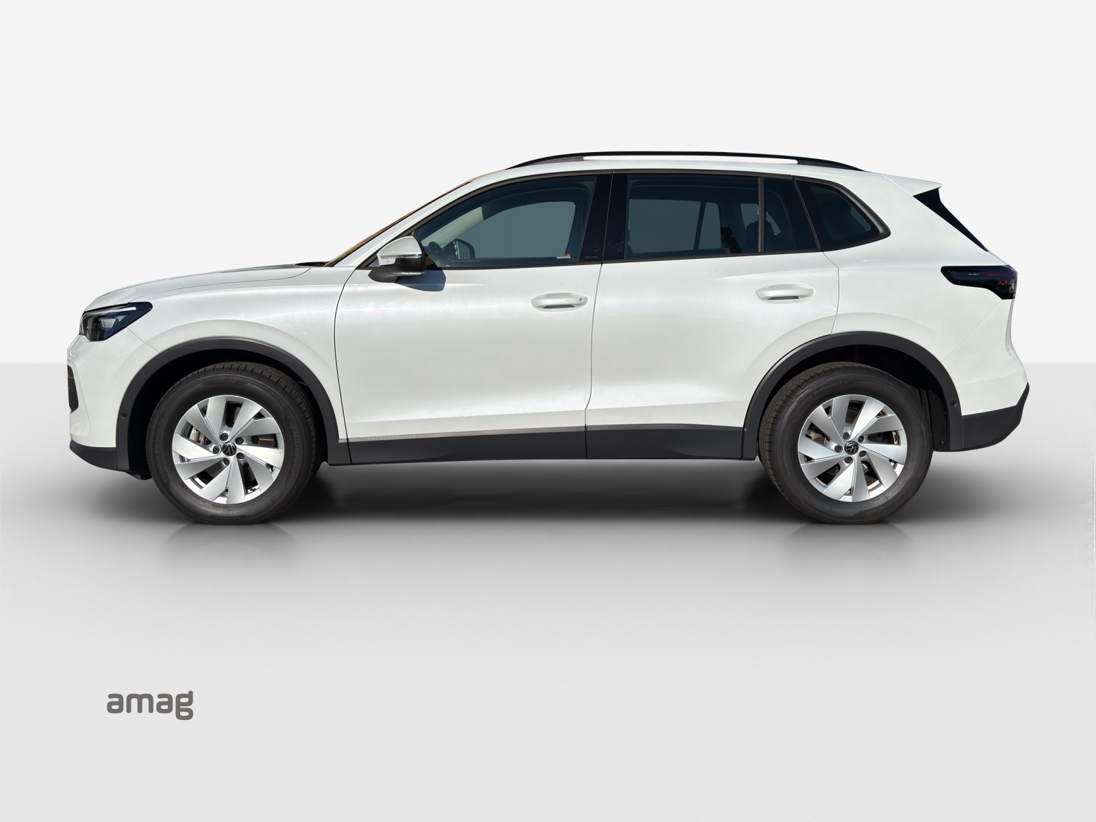 VW Tiguan 2.0 TSI DSG Life 4Motion-image-1