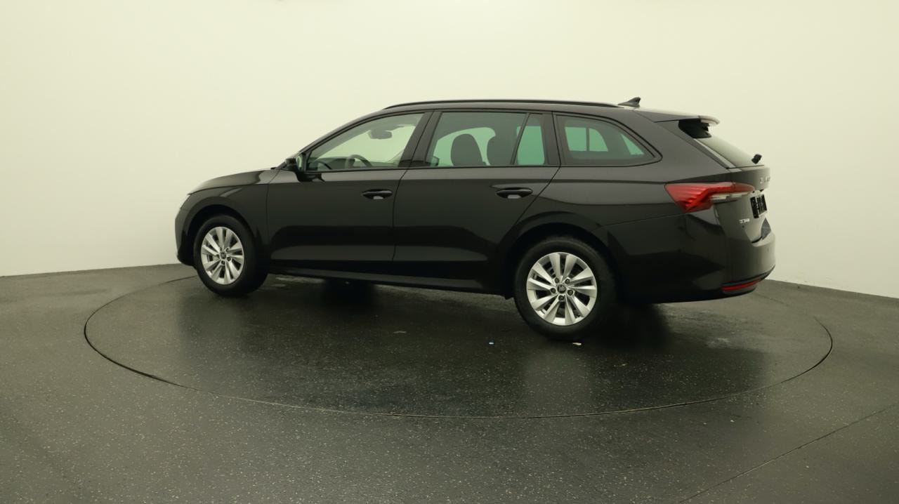 SKODA Octavia Combi 1.5 TSI mHEV DSG Selection-image-2