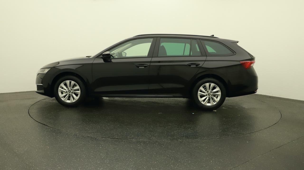 SKODA Octavia Combi 1.5 TSI mHEV DSG Selection-image-1