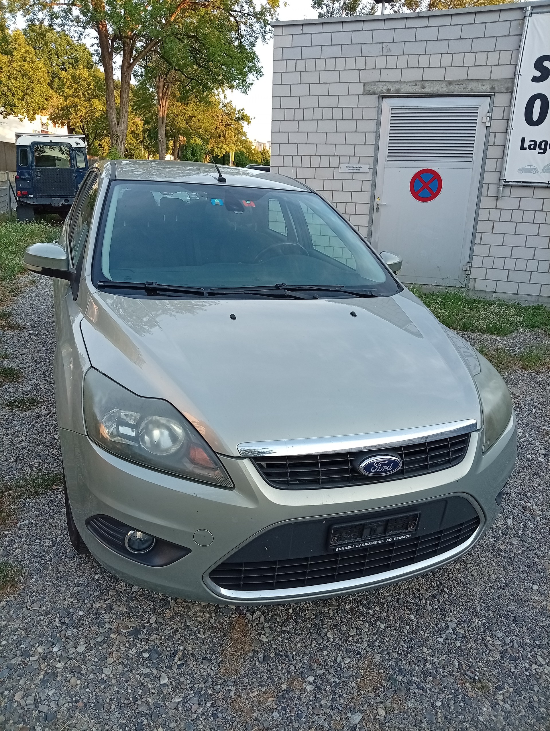 FORD Focus 2.0i Titanium-image-8