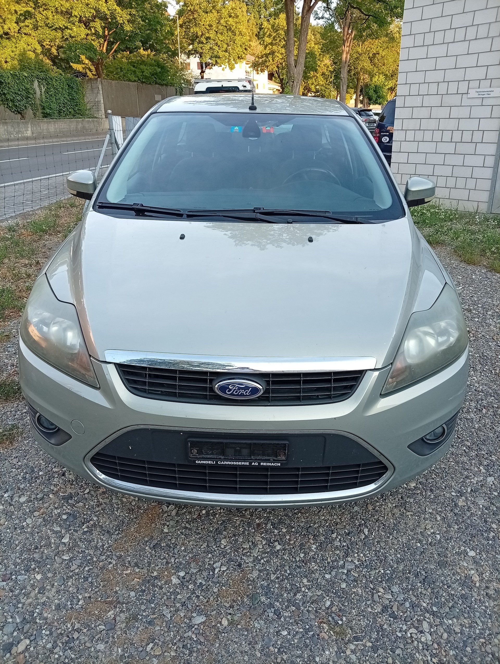 FORD Focus 2.0i Titanium-image-0