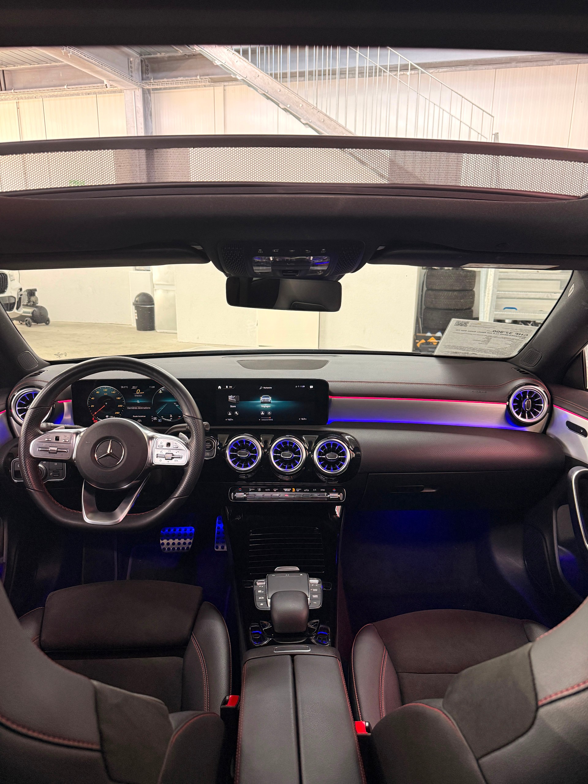 MERCEDES-BENZ CLA 250 4Matic Swiss Star 7G-DCT-image-13
