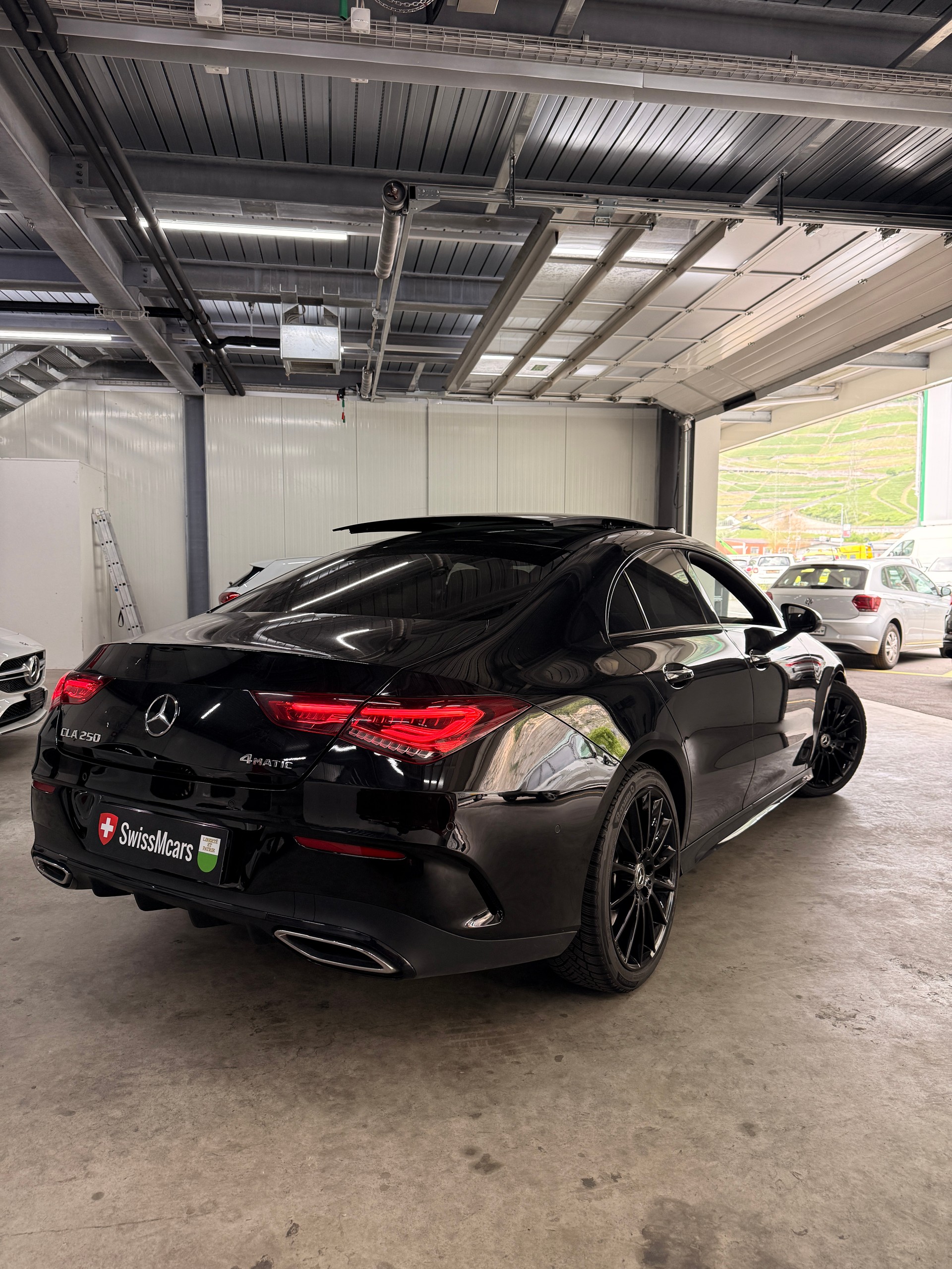 MERCEDES-BENZ CLA 250 4Matic Swiss Star 7G-DCT-image-5