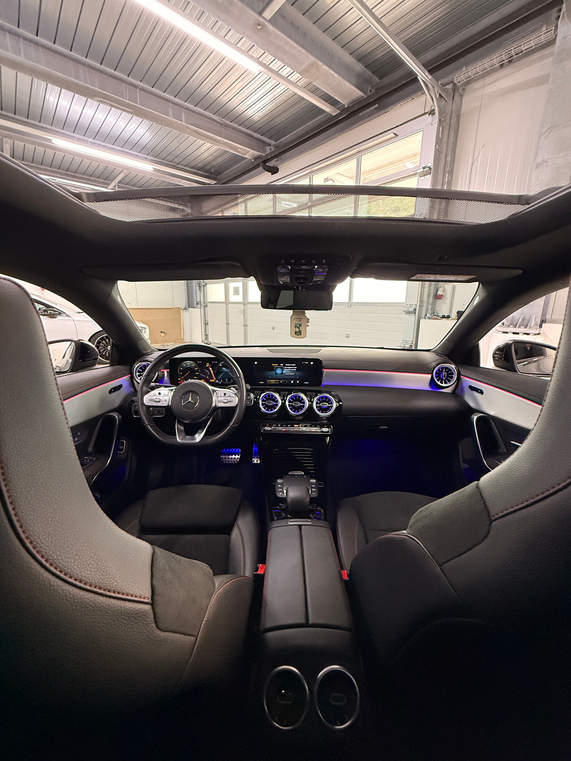 MERCEDES-BENZ CLA 250 4Matic Swiss Star 7G-DCT-image-15