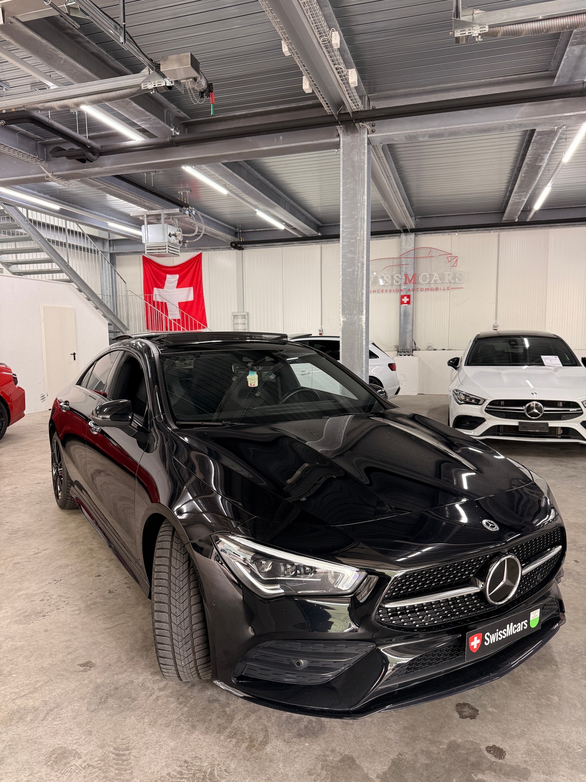 MERCEDES-BENZ CLA 250 4Matic Swiss Star 7G-DCT-image-2
