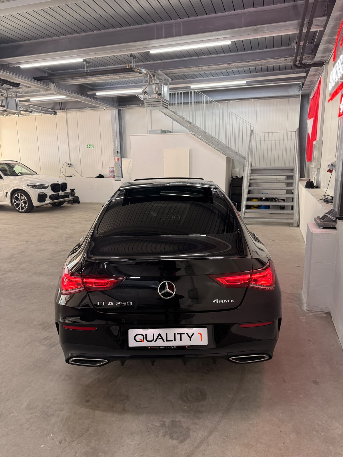 MERCEDES-BENZ CLA 250 4Matic Swiss Star 7G-DCT-image-26