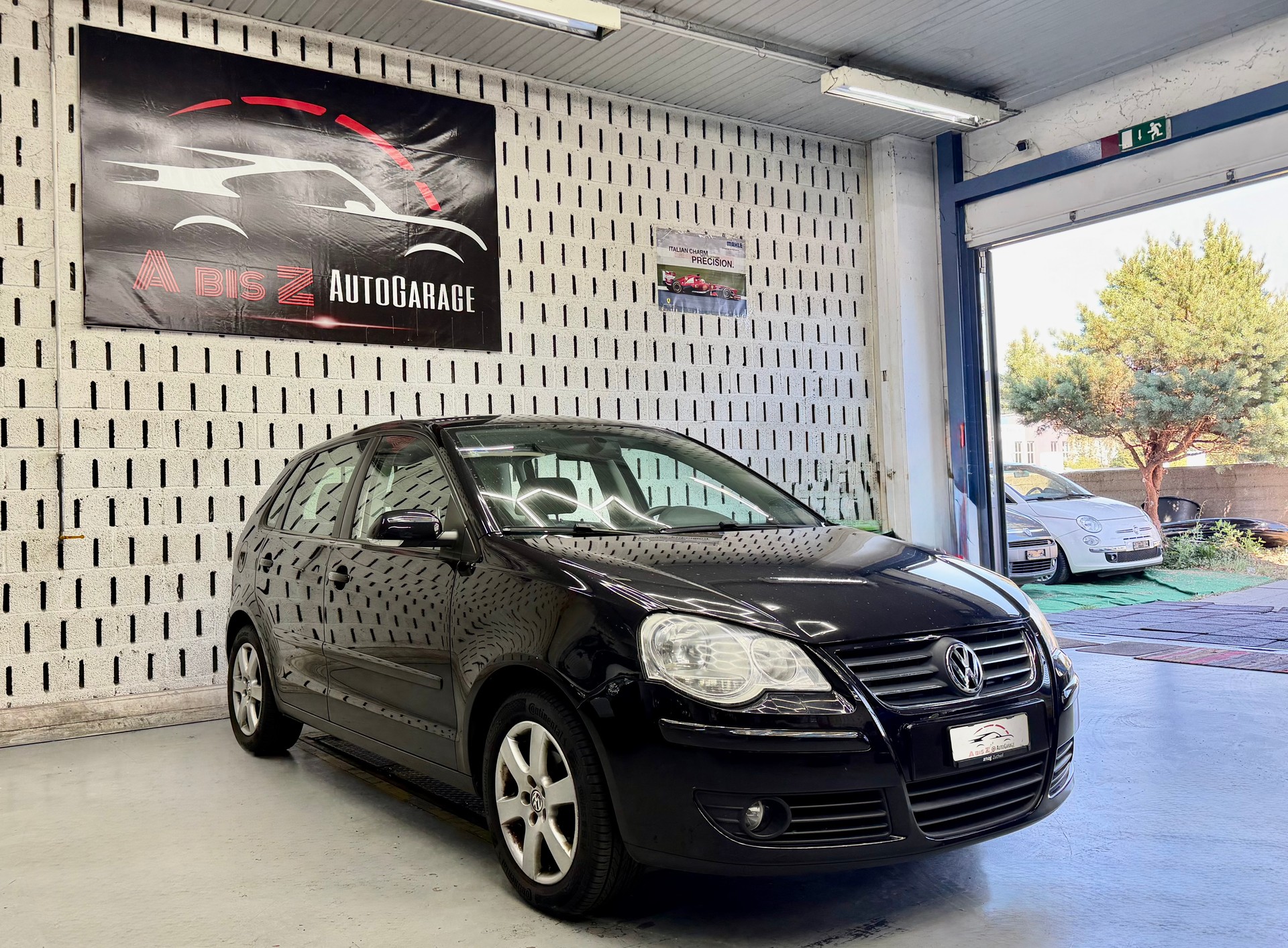 VW Polo 1.6 16V Young&Fresh-image-1
