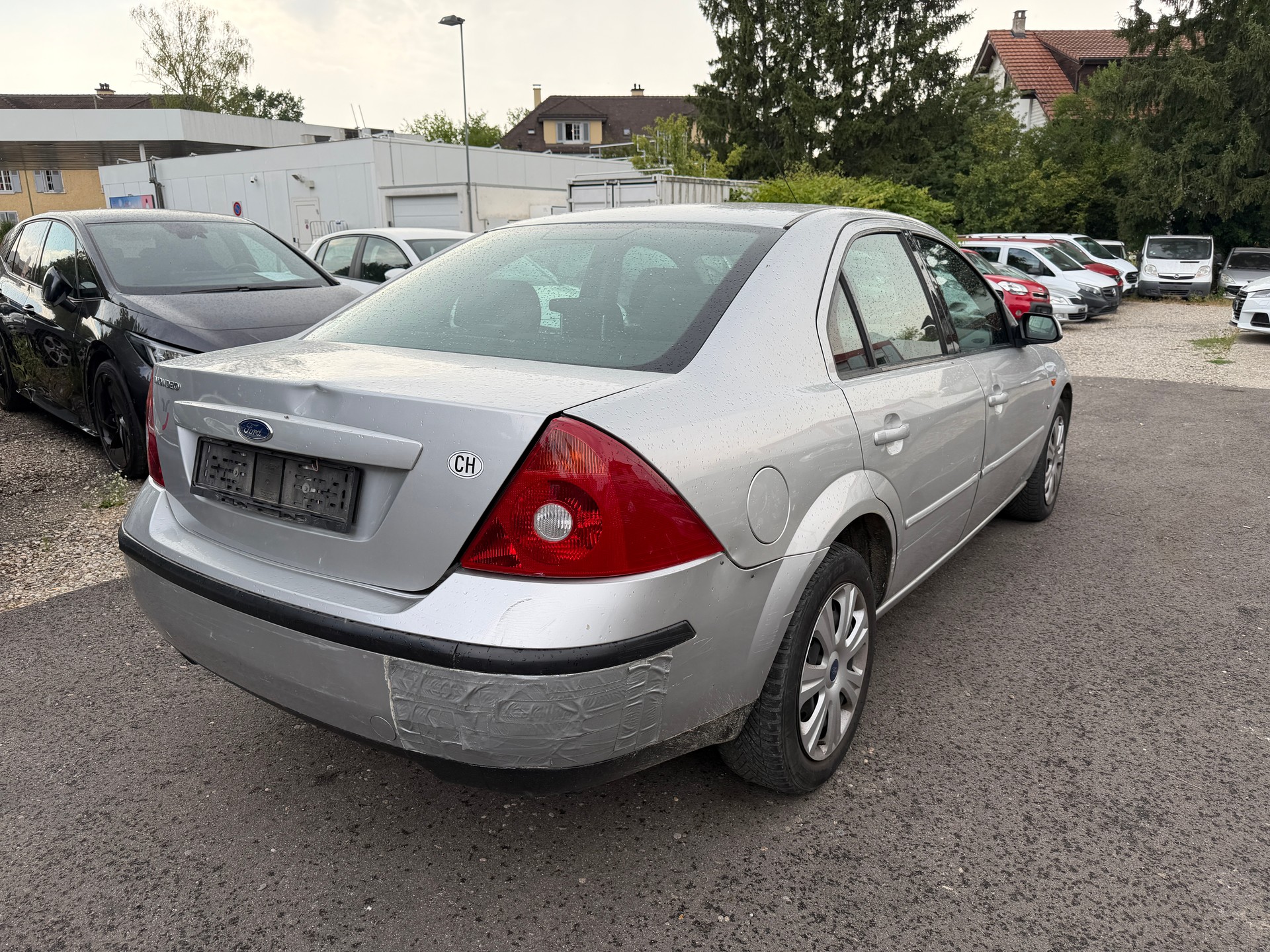 FORD Mondeo 2.5i V6 Executive-image-3