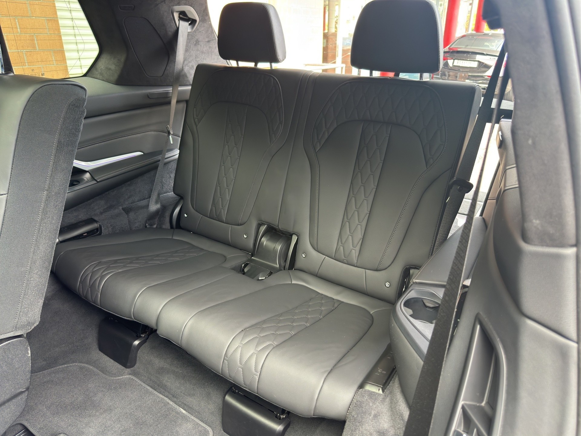 BMW X7 xDrive 48V 40i (CH) FACELIFT-image-14
