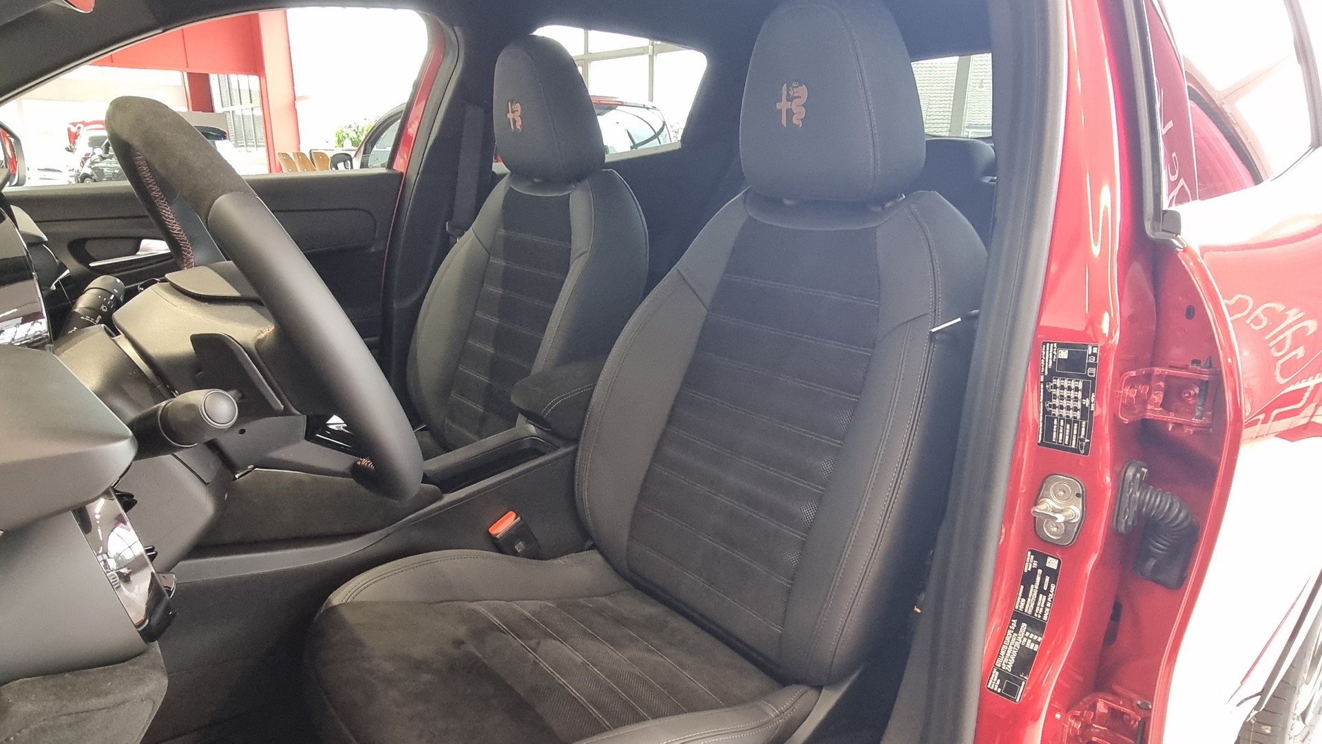 ALFA ROMEO Junior 1.2 Intensa-image-16