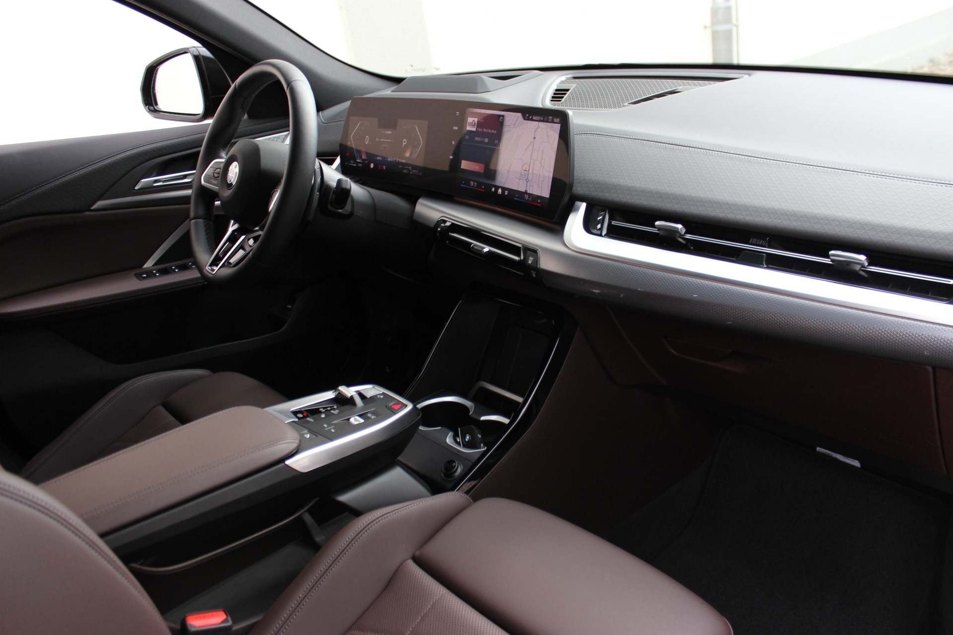 BMW X2 xDrive 20d 48V M Sportpaket Pro-showroom-element-1