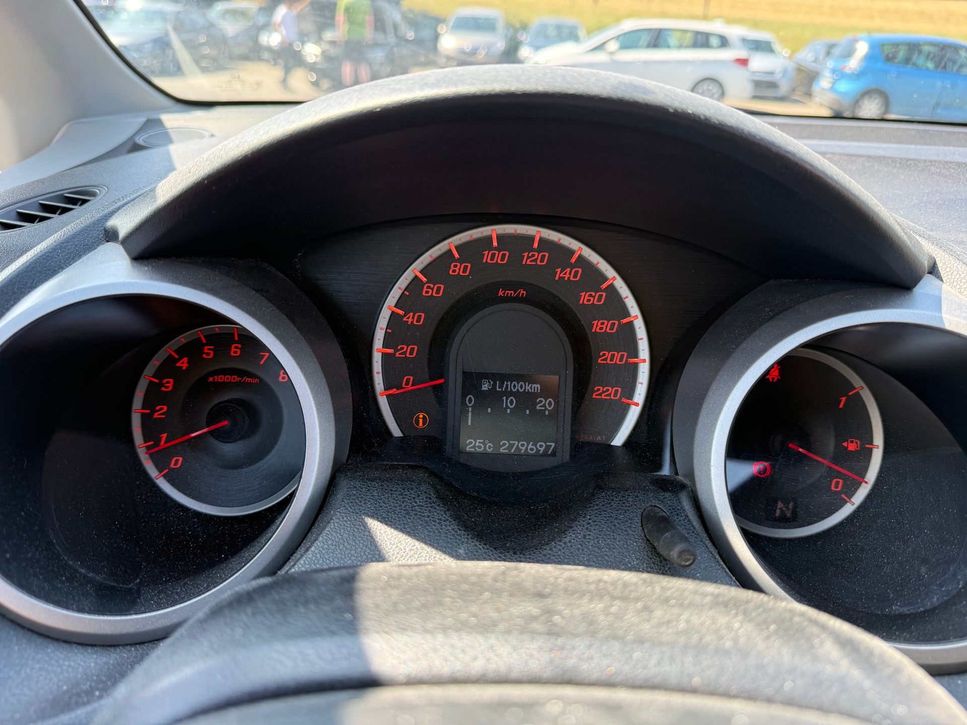 HONDA Jazz 1.4i Elegance i-Shift-image-7