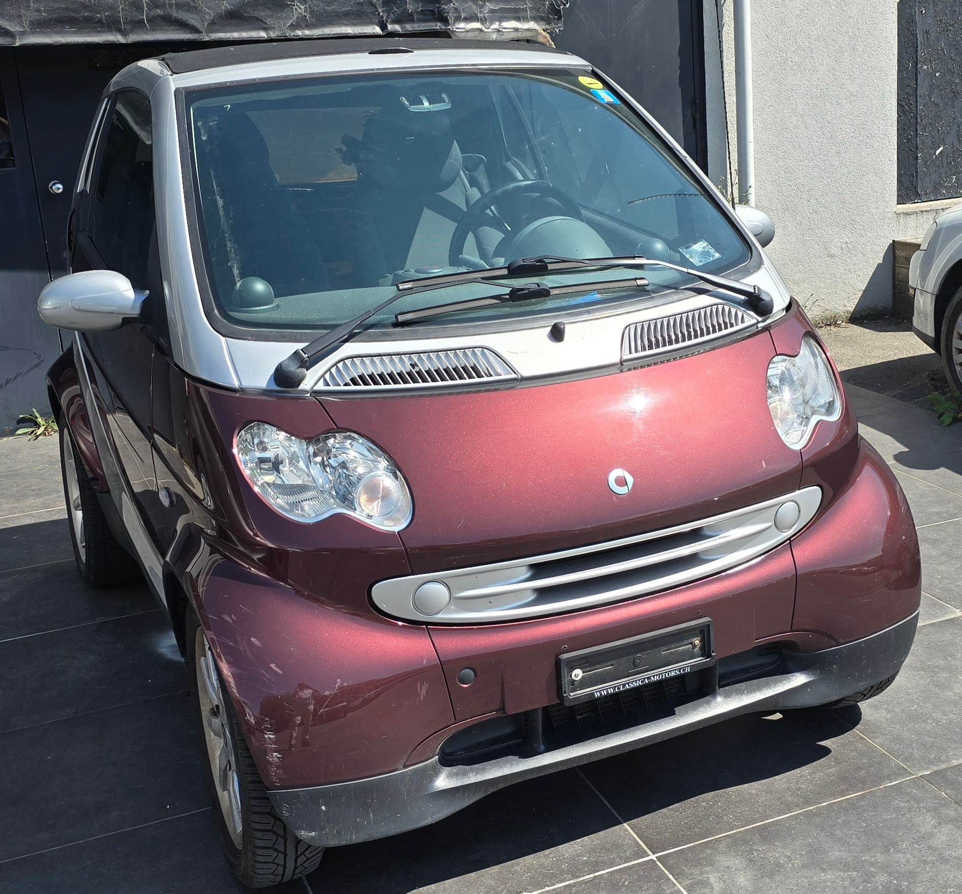SMART FORTWO-image-1