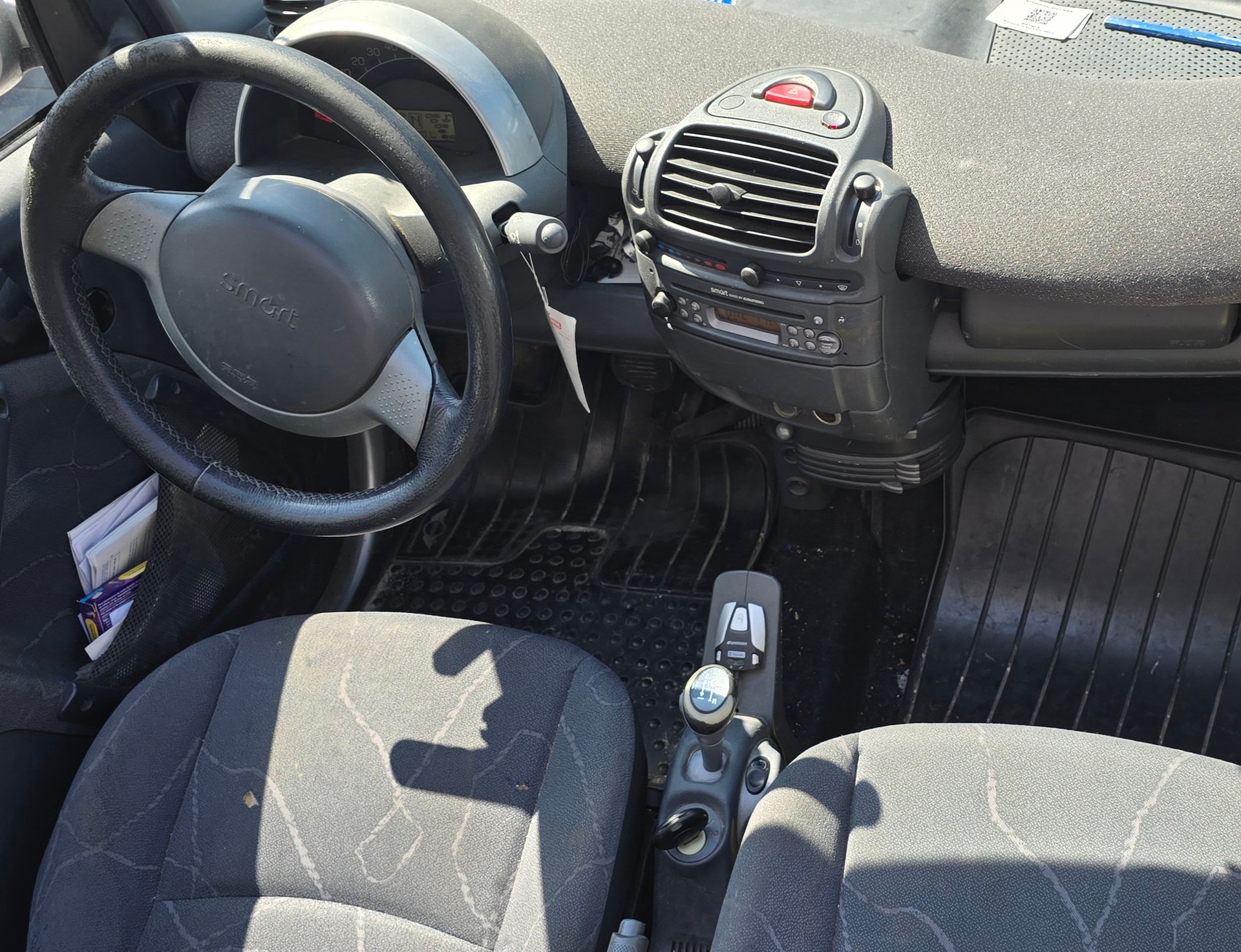 SMART FORTWO-image-5