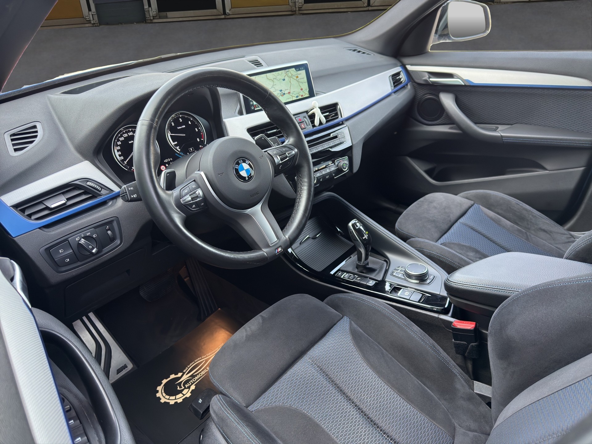 BMW X1 xDrive 20d M Sport Steptronic-image-8