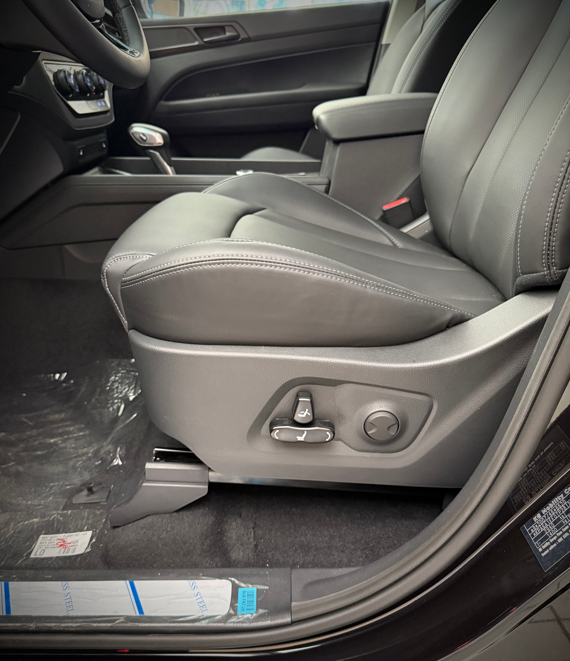 KGM-SsangYong Musso 2.2 Titanium 4WD A-image-24