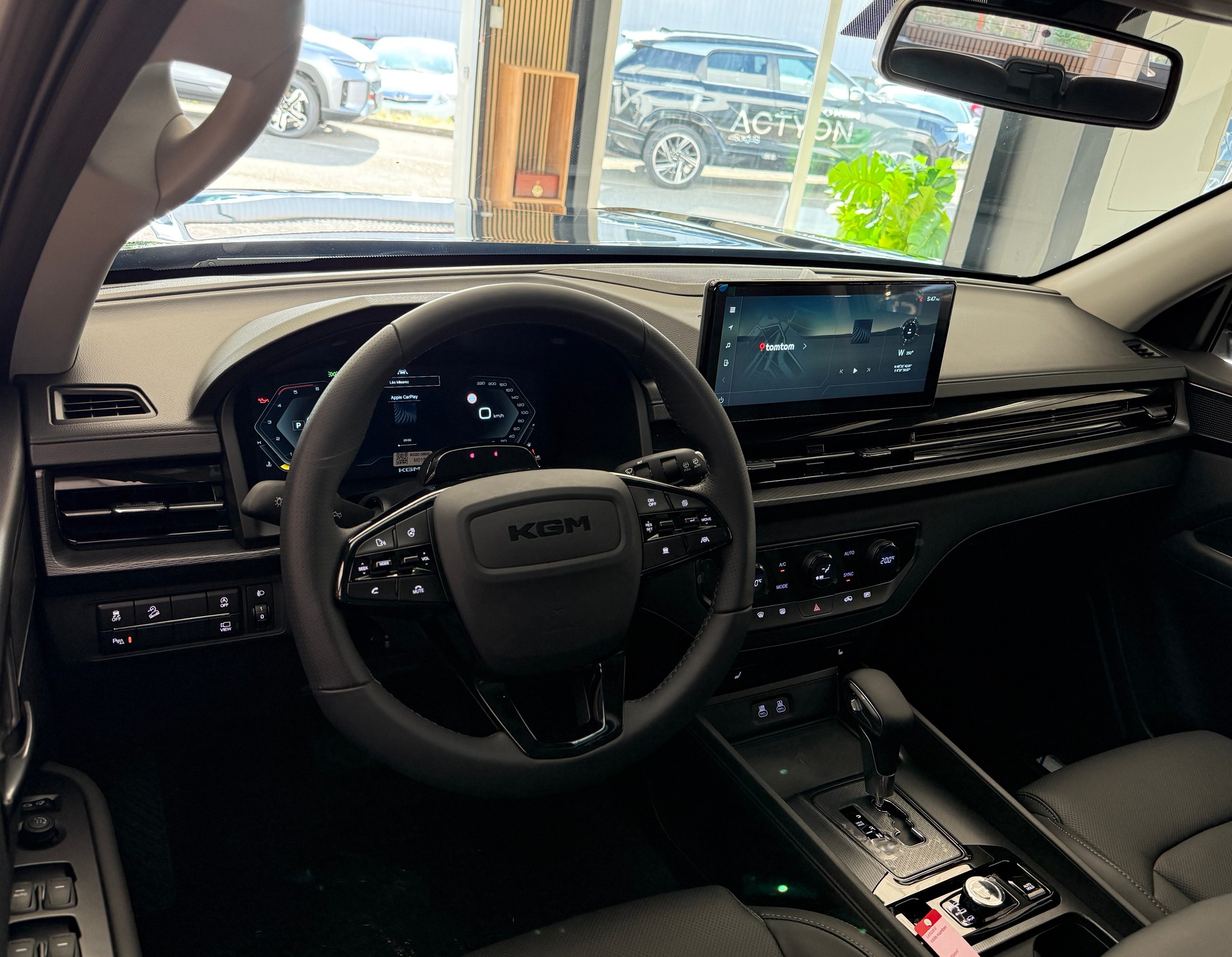 KGM-SsangYong Musso 2.2 Titanium 4WD A-image-12