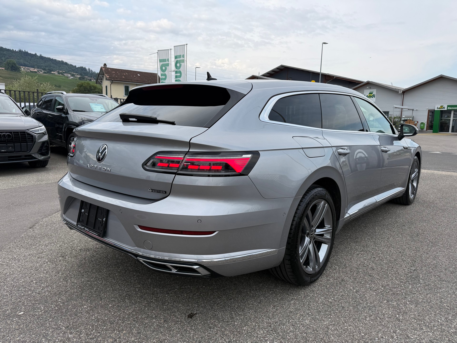 VW Arteon SB 2.0 TSI R-Line 4Motion DSG-image-5