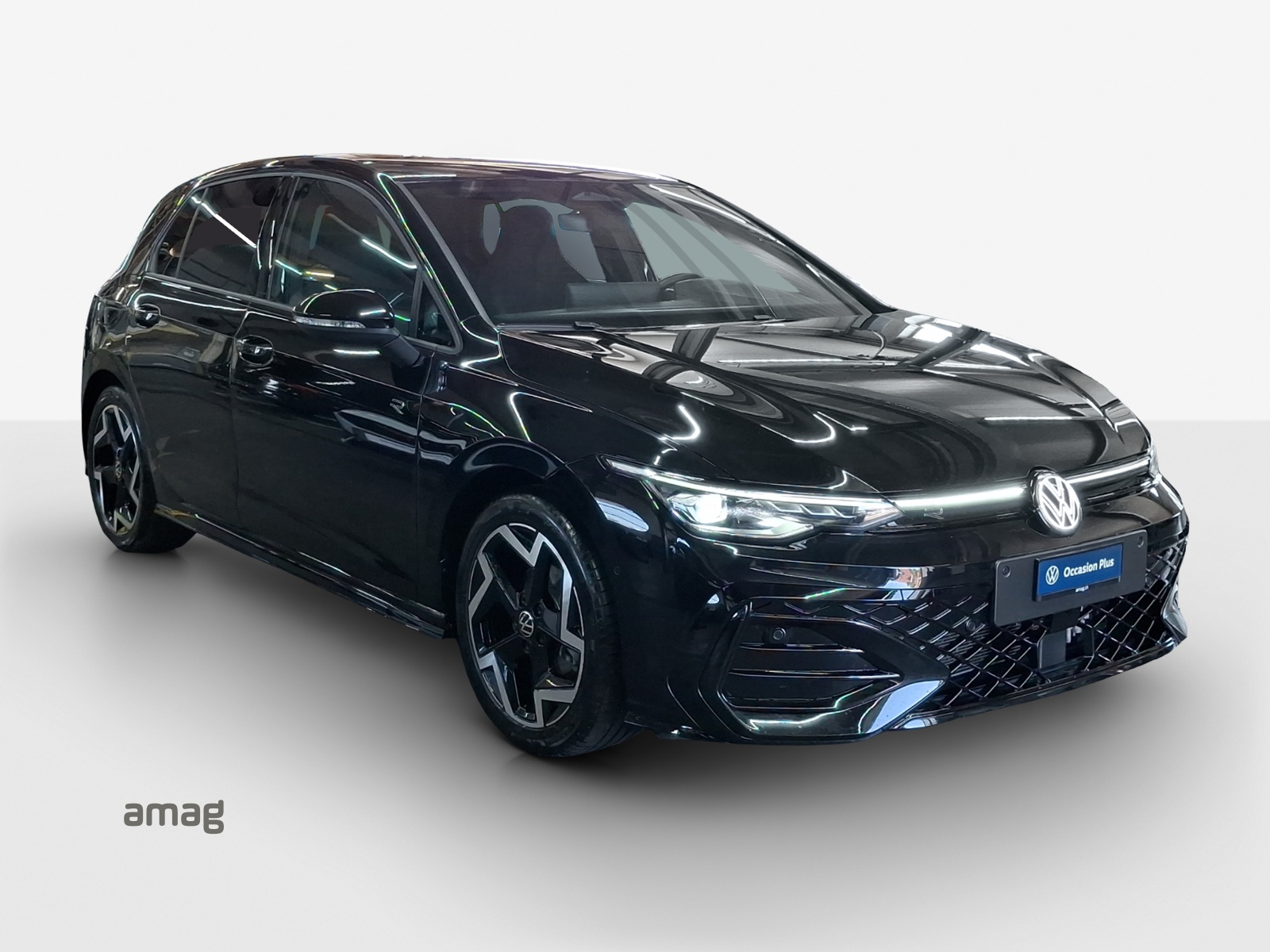 VW Golf 1.5 e TSI mHEV R-Line DSG-image-6