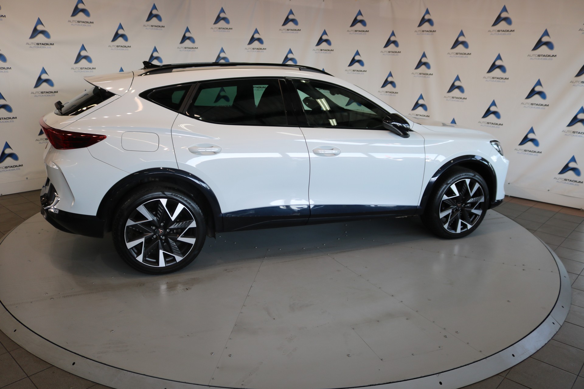 CUPRA Formentor 1.5 TSI DSG-image-35