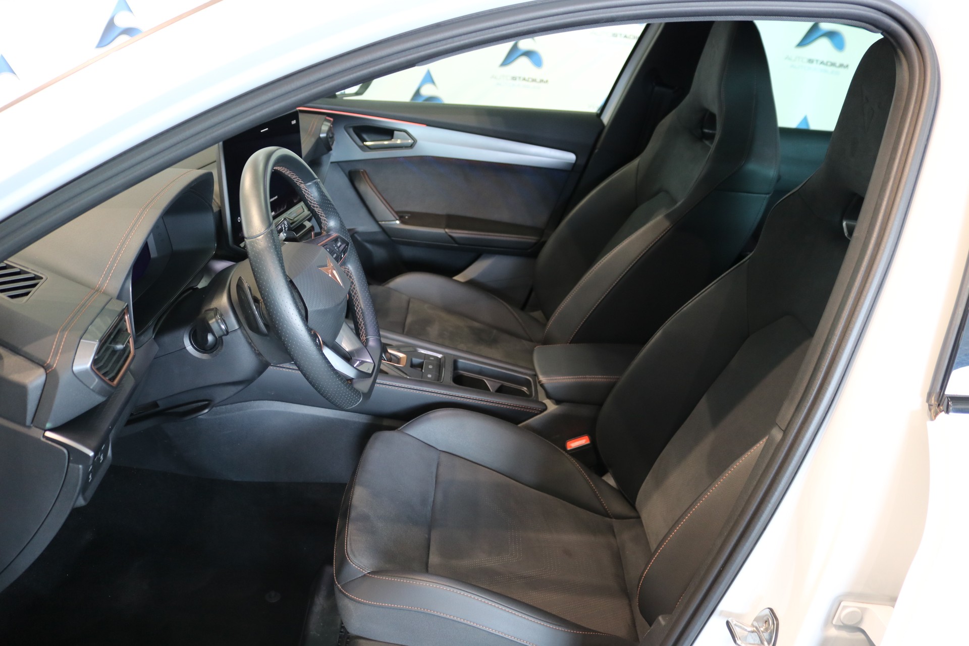 CUPRA Formentor 1.5 TSI DSG-image-3