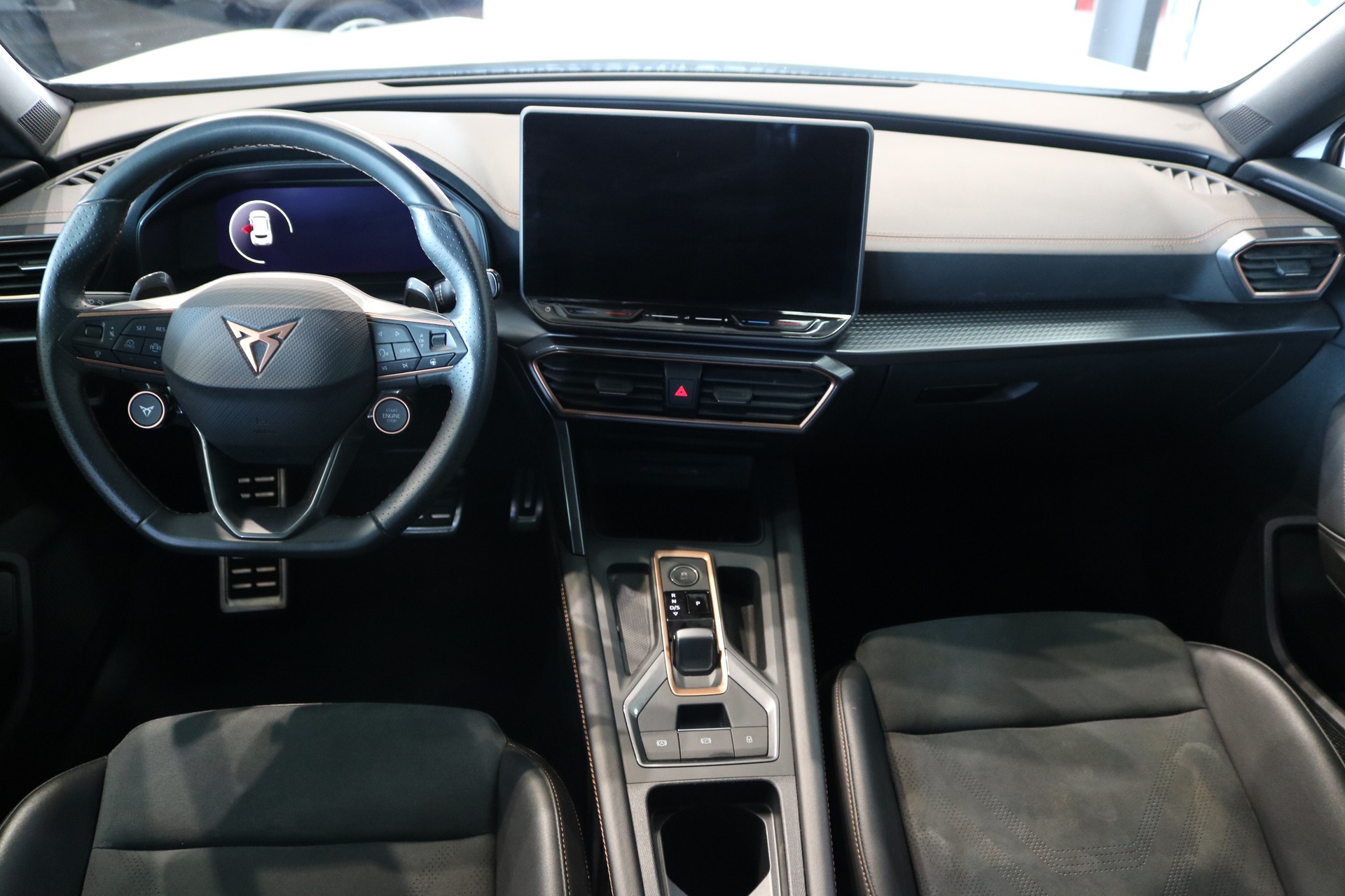 CUPRA Formentor 1.5 TSI DSG-image-1