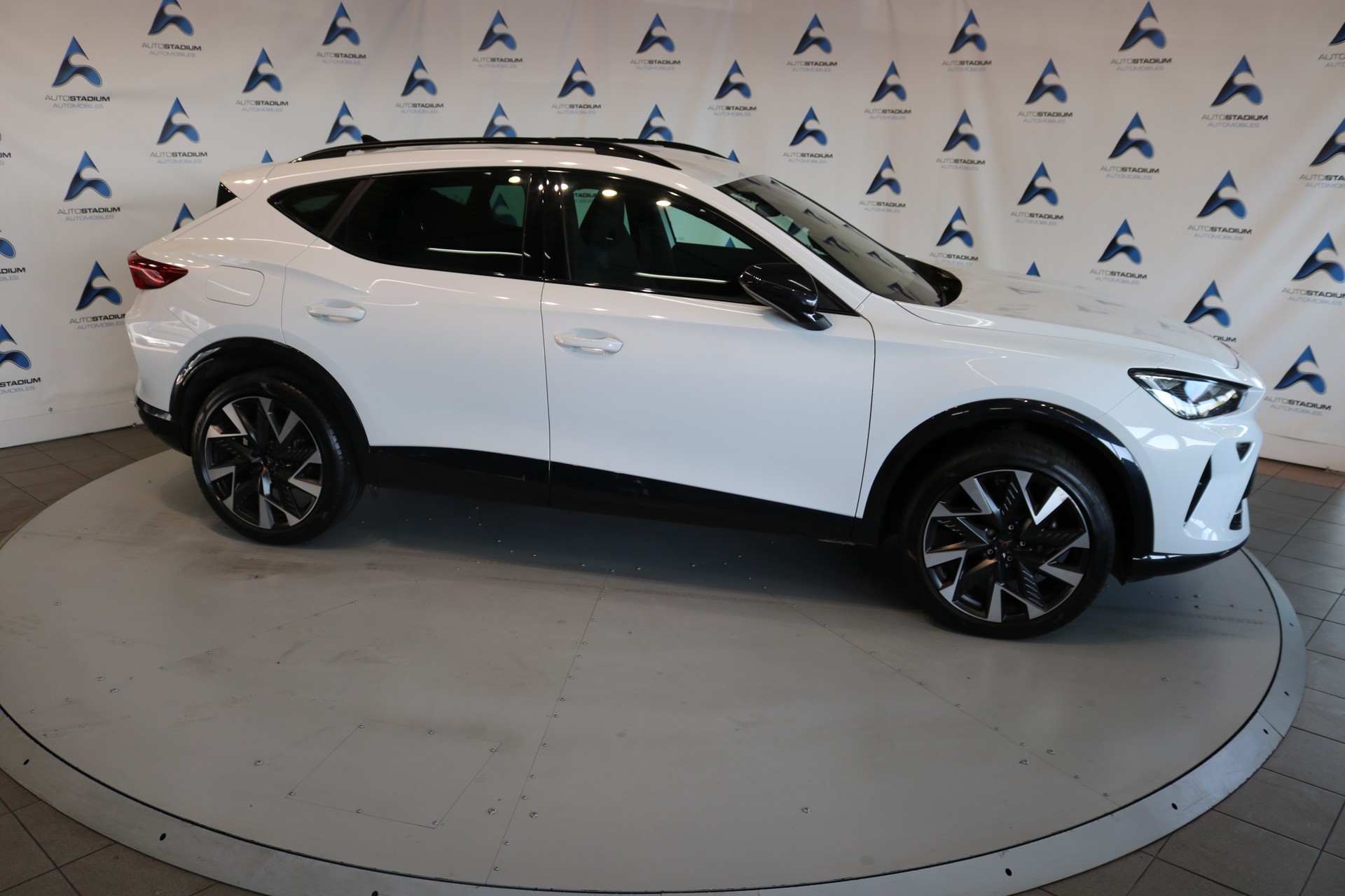 CUPRA Formentor 1.5 TSI DSG-image-40