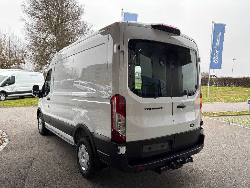 FORD Transit Van 350 L2H2 2.0 EcoBlue 165 Trend-image-4