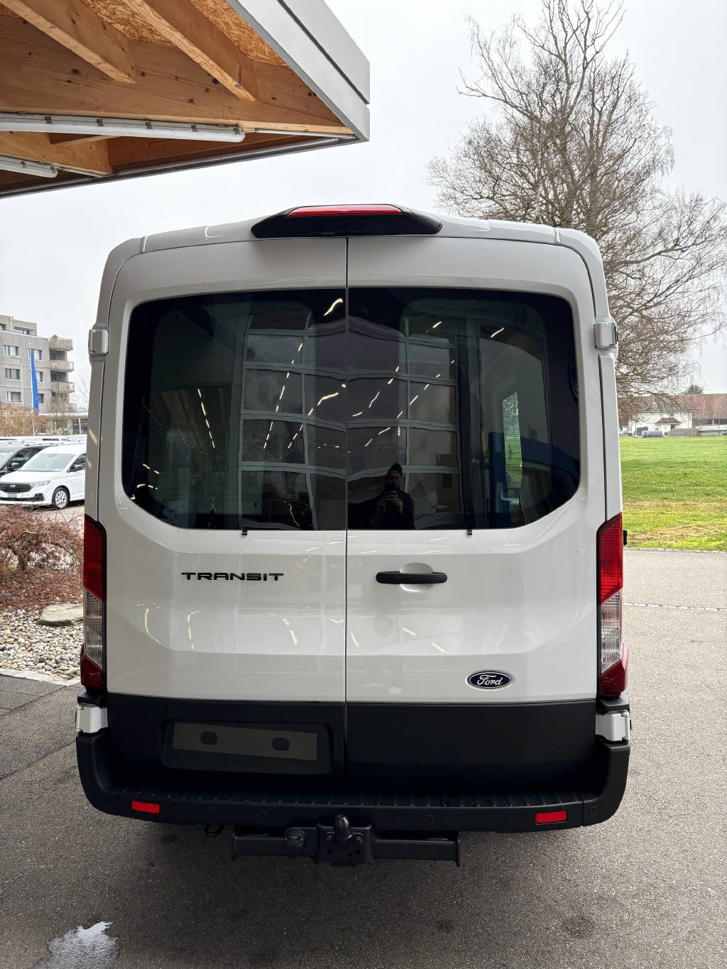 FORD Transit Van 350 L2H2 2.0 EcoBlue 165 Trend-image-3