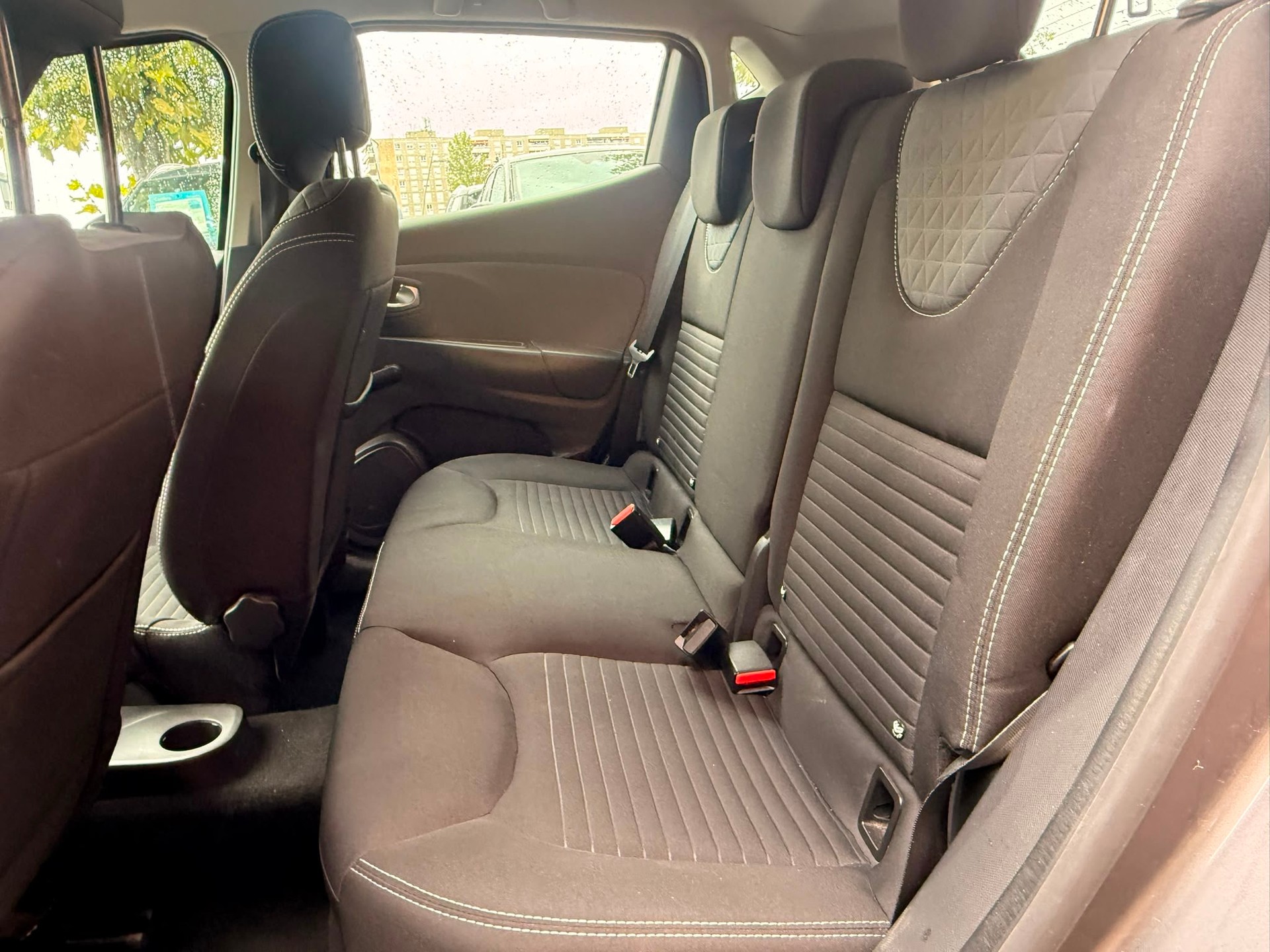 RENAULT Clio 1.2 16V T Dynamique EDC-image-12