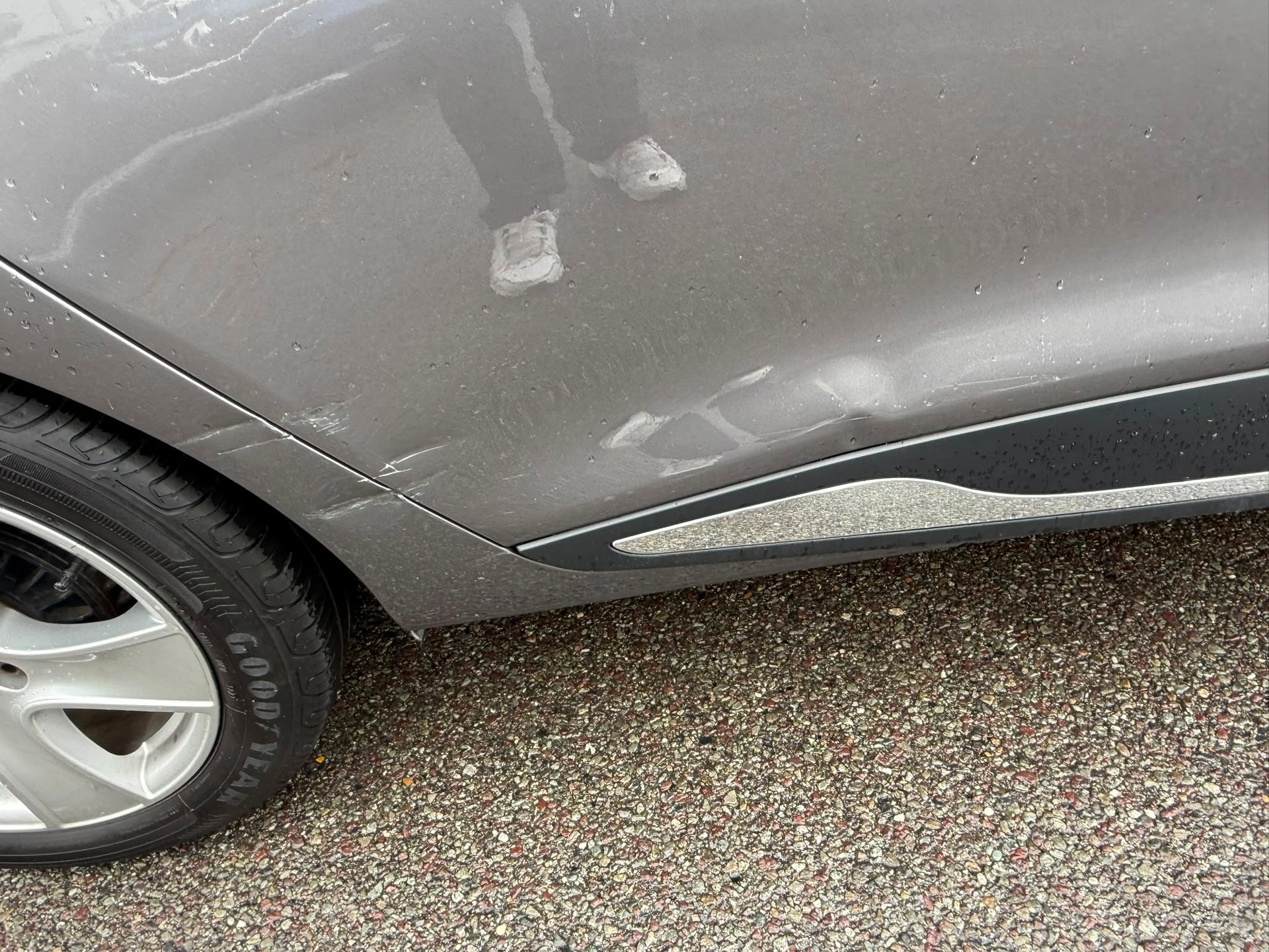 RENAULT Clio 1.2 16V T Dynamique EDC-image-4
